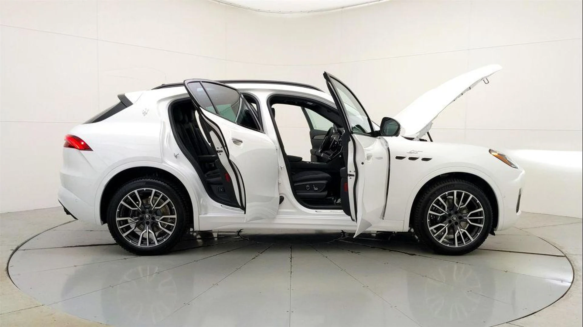 mph013_1057738944_L7_Kagvm_Ona_Jwzfq_E6_AN_9_G4i_Ry_PY_31abe0a0ca