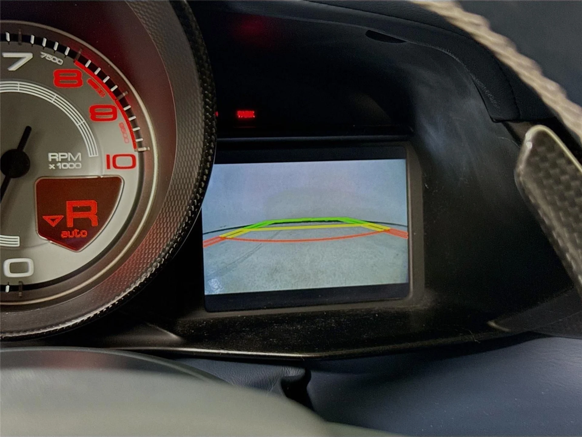 mph013_1060895416_1b7f815c6726f9a29ce7f203fbb31916_1012f8d959