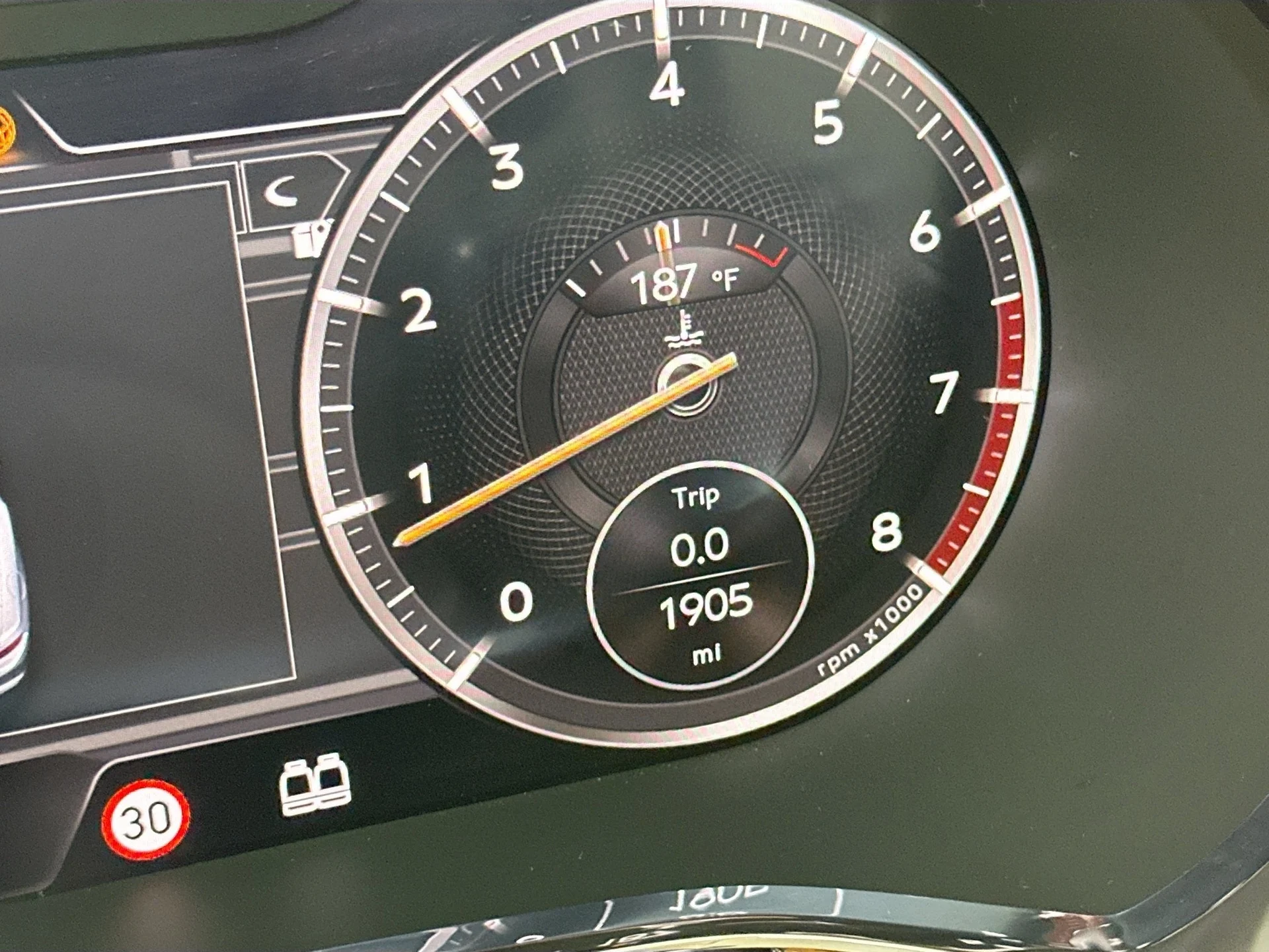 mph013_1062950253_14_4dfed7a272