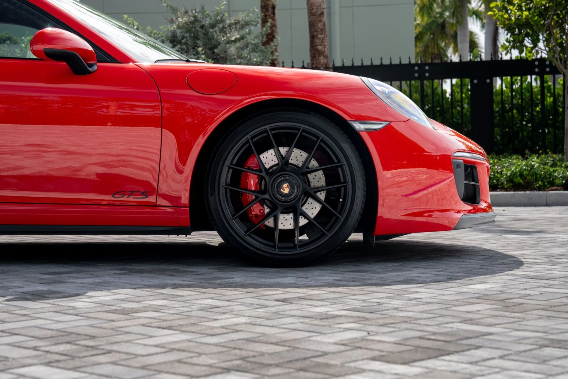 mph013_1068318312_Used_2019_Porsche_911_Carrera_4_GTS_1780346703_4e1fc44c83