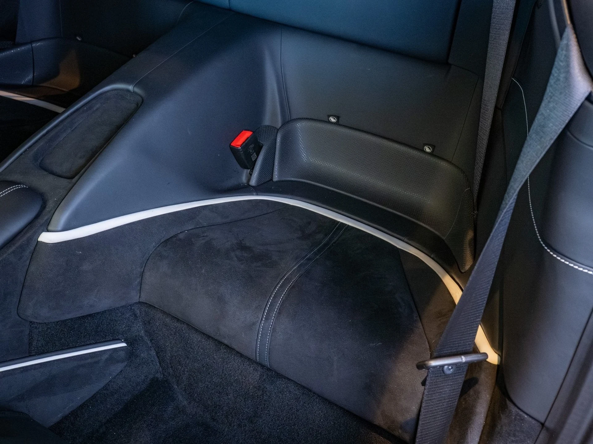 mph013_107546803_14_b632cb47bf