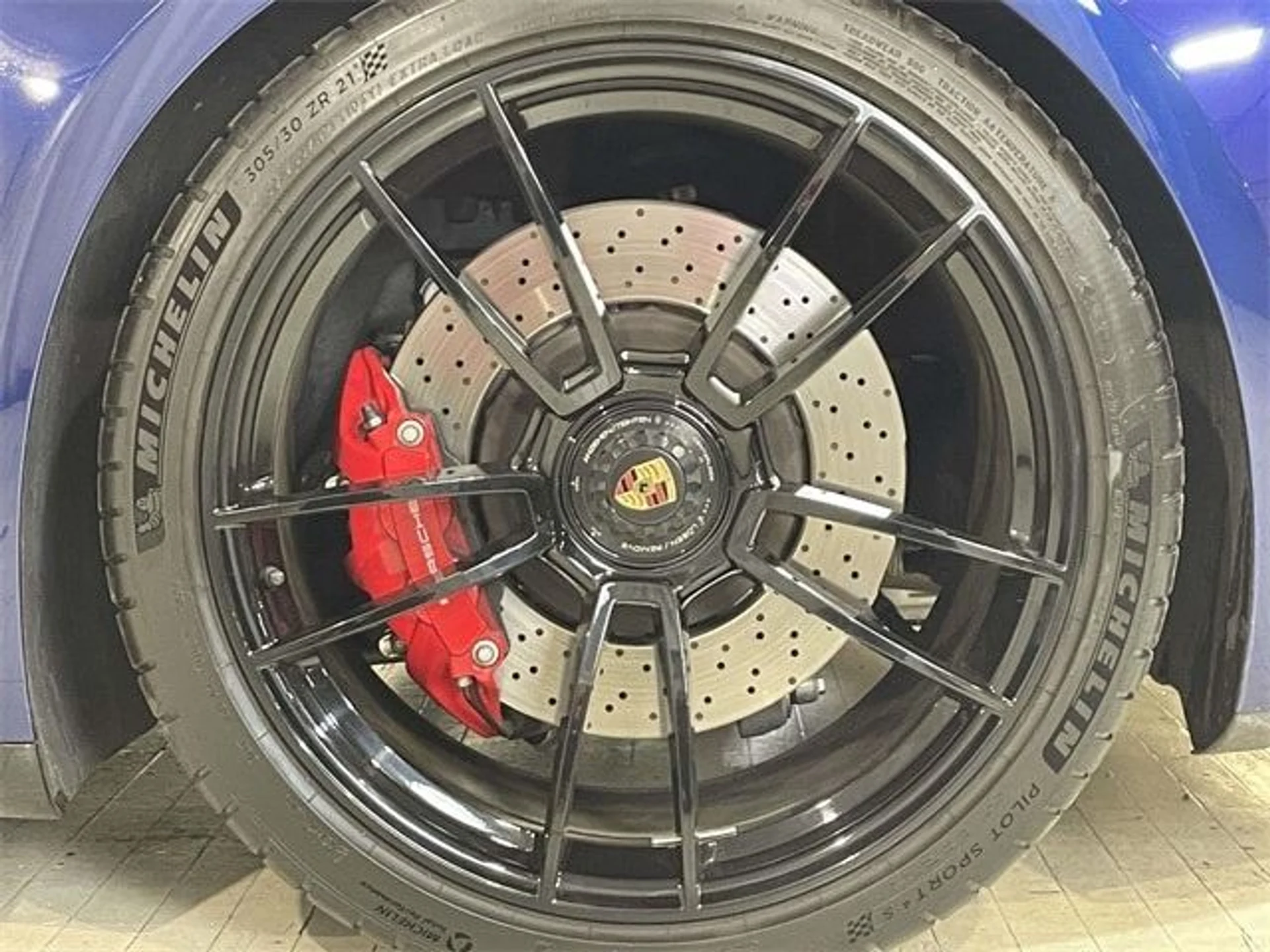 mph013_1076927135_f3001fb02dd3067c33d4402f83e6daefx_5acfc9b406