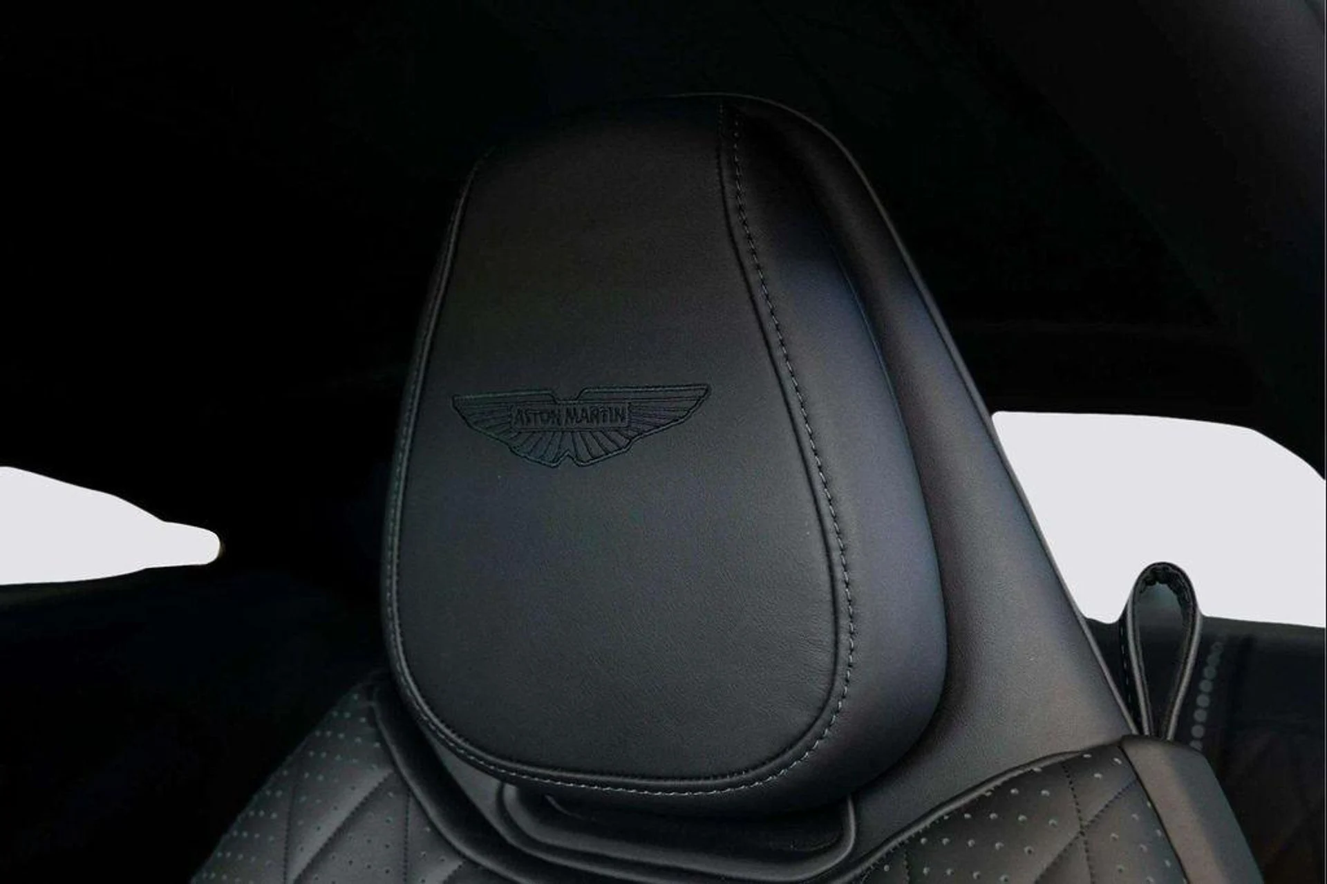 mph013_1085377825_u2_IWXQI_Gv_DW_Fq_T3_AQ_Rmm3ba_D_Bk_Q_5cf46ccf5f