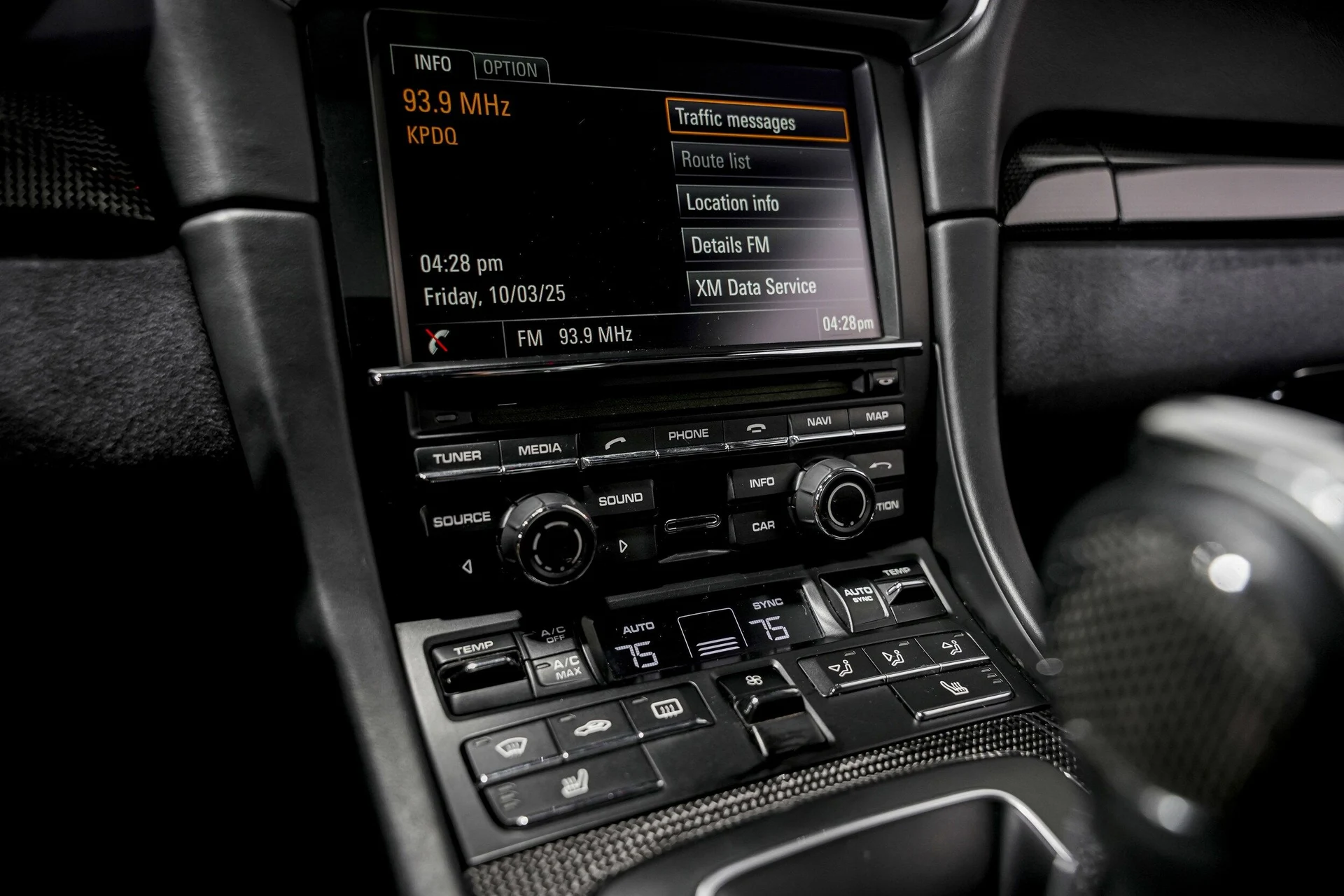 mph013_1093438044_e9a56ec2f1b4499f3a3e60be233f1606x_813fa778e4