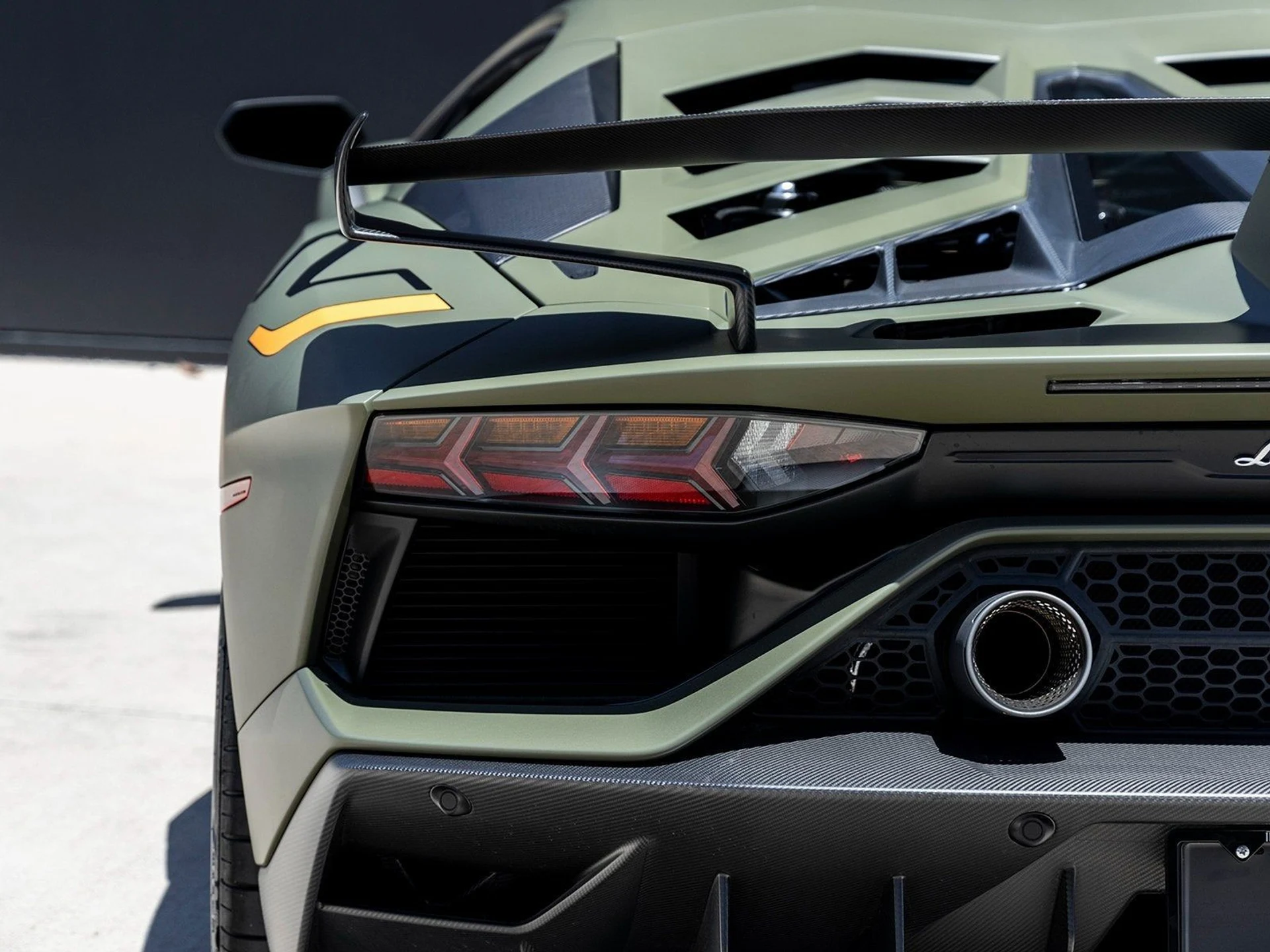 mph013_1097148093_14_f90af6ccd9