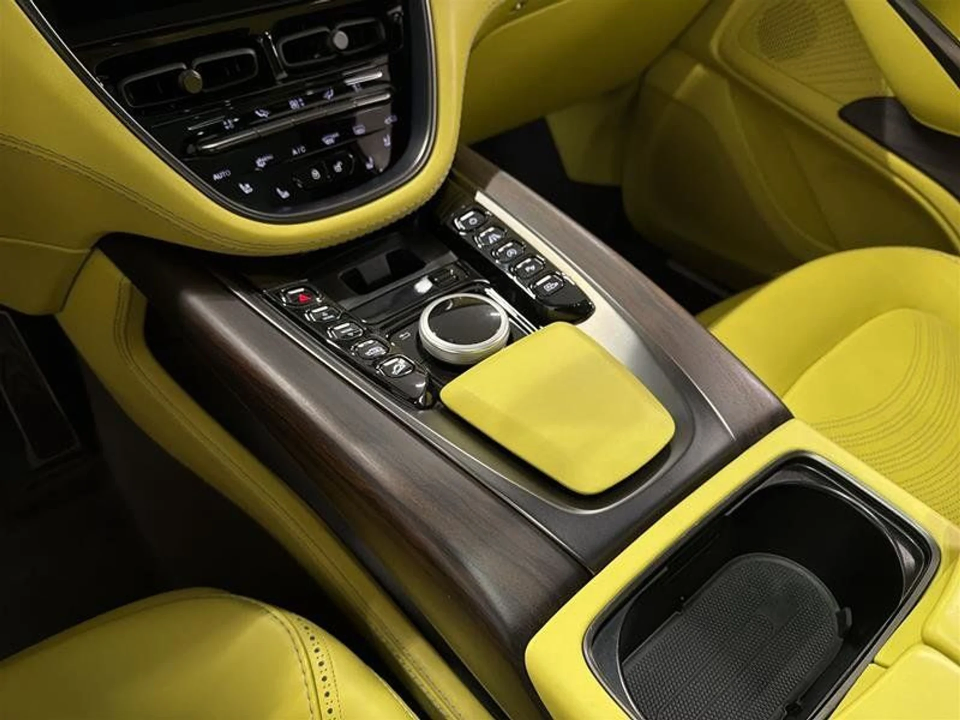 mph013_1105848424_38218513_06693_2vqeiqtw_92abfc65eb