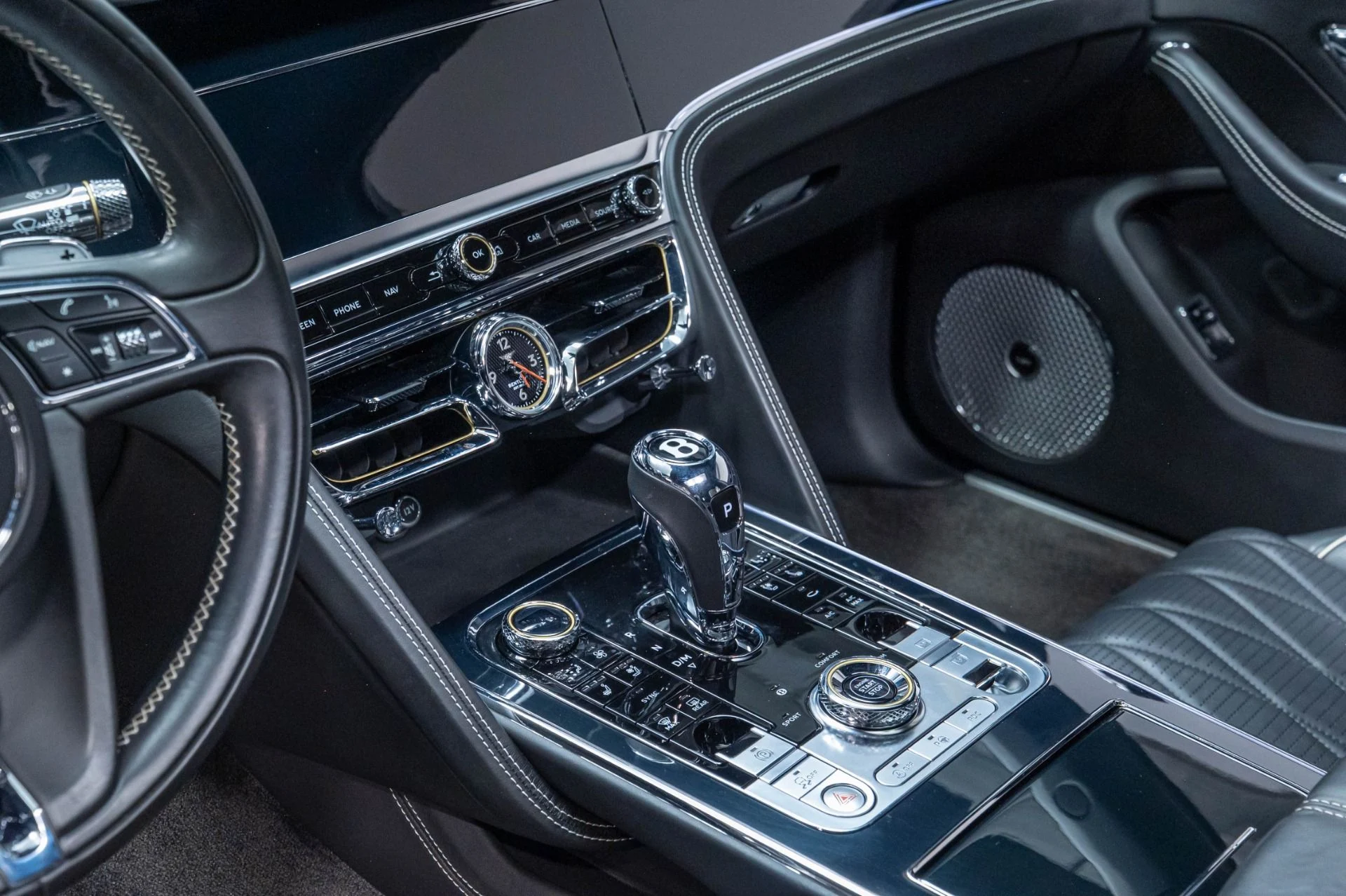 mph013_1111352623_Used_2020_Bentley_Flying_Spur_W12_1785337642_a3799f4293