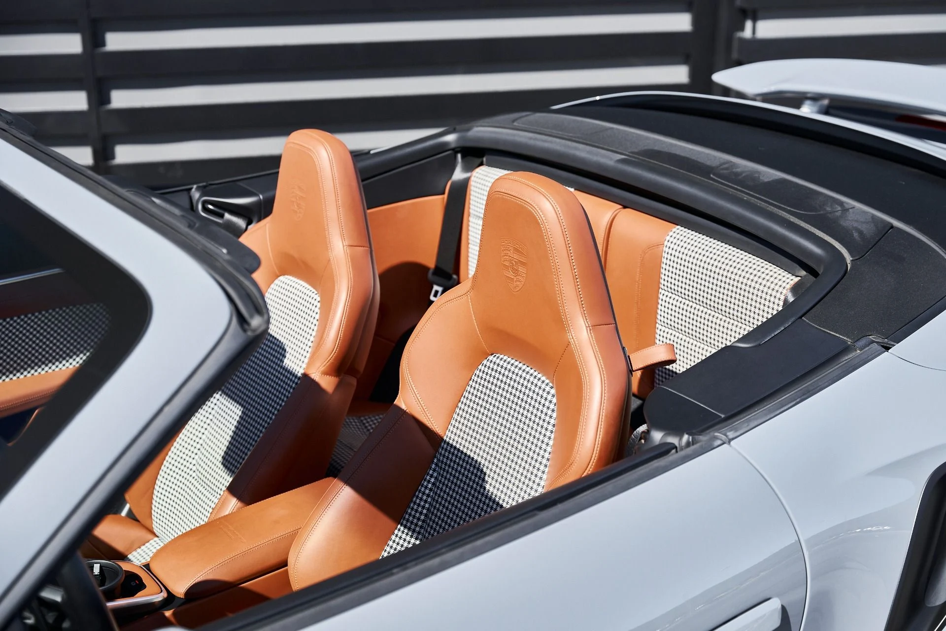 mph013_1116976361_Used_2024_Porsche_911_Turbo_S_1773967975_29e3e8ead4