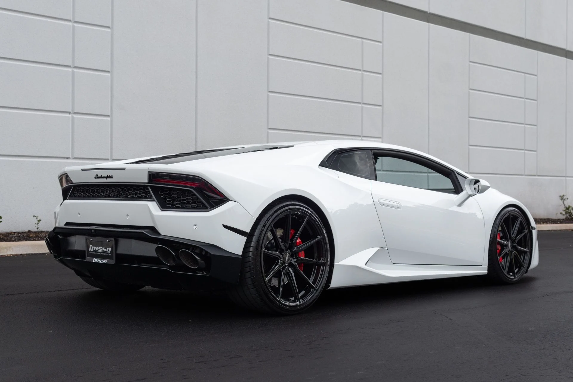 mph013_1119670776_Used_2016_Lamborghini_Huracan_LP_580_2_1778629872_1129ce0e53