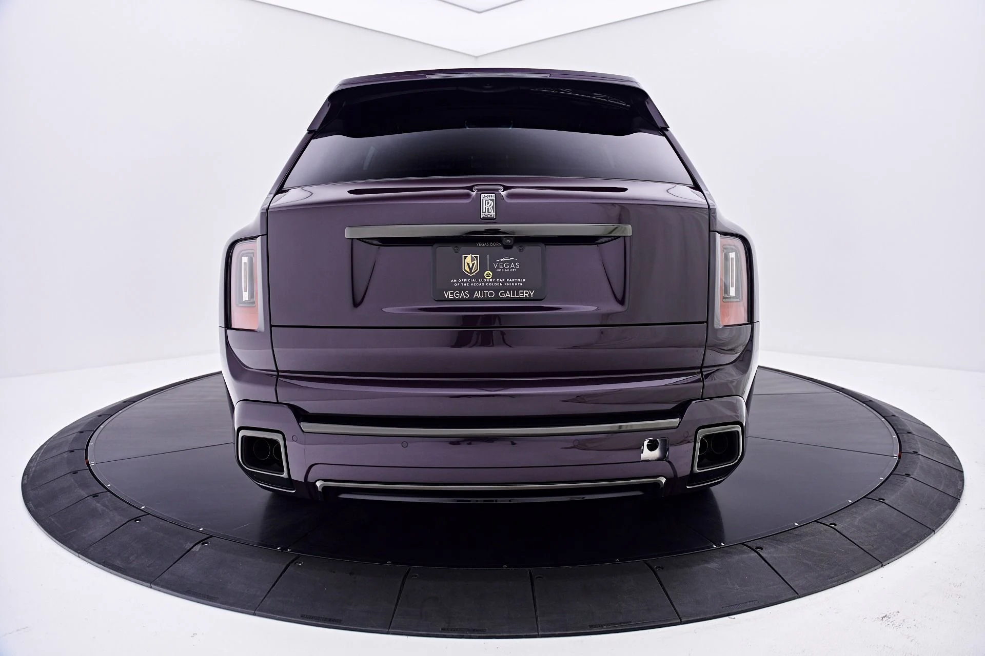 mph013_1128951262_Used_2025_Rolls_Royce_Cullinan_Black_Badge_1788368861_2be3945bb7