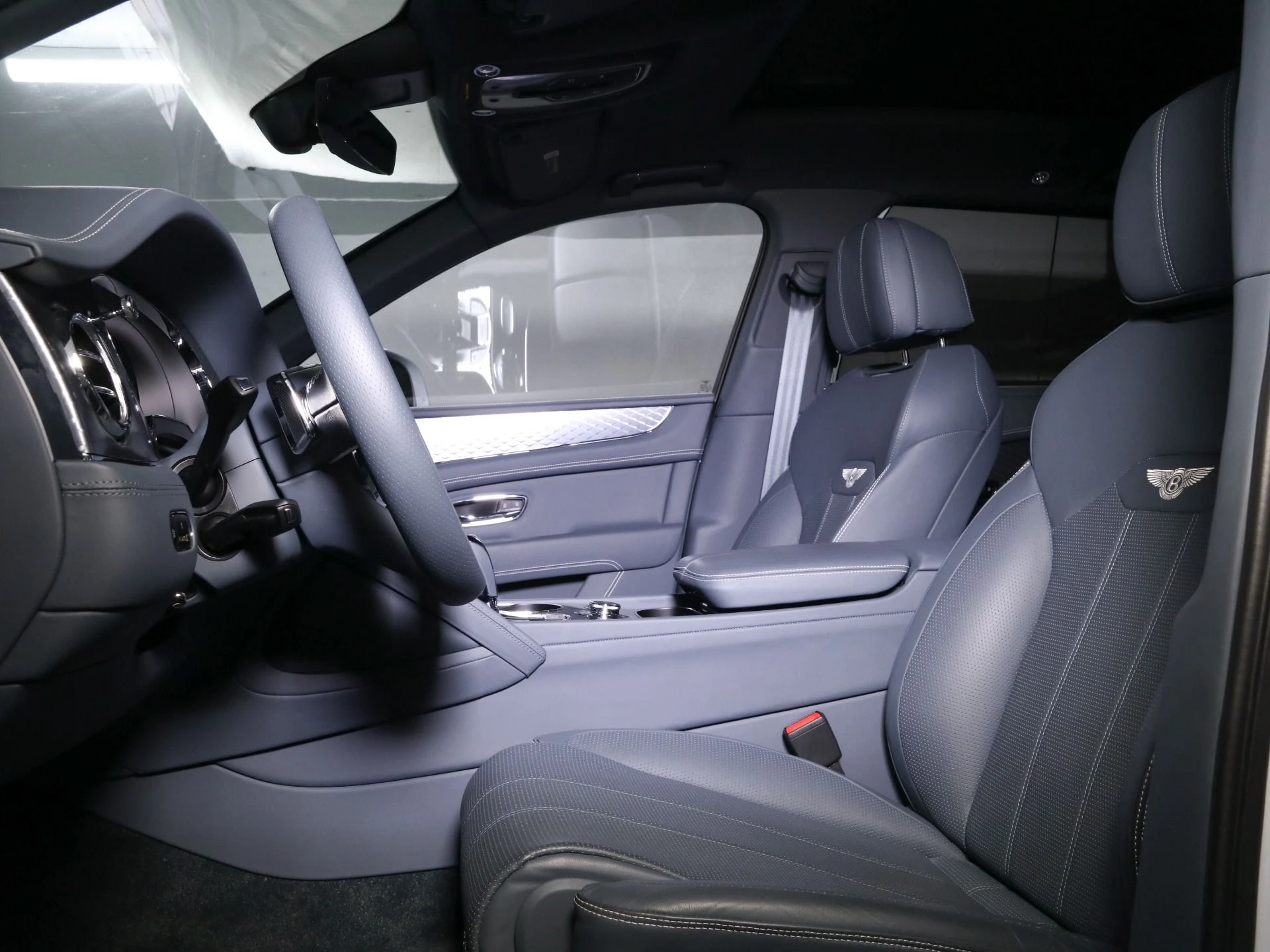 mph013_1132892585_New_2025_Maserati_Grecale_Folgore_1757480370_cce219b558