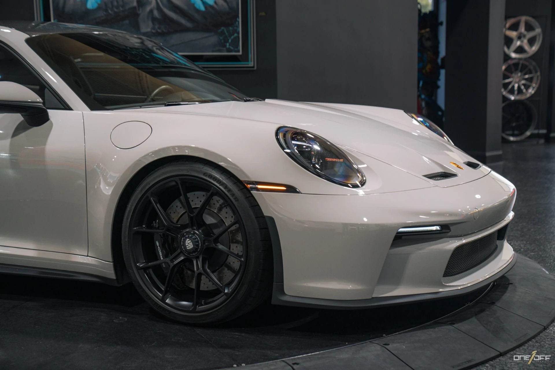 mph013_1136130037_Used_2024_Porsche_911_GT_3_Touring_6_Speed_in_Chalk_Grey_w_Carbon_Fiber_Roof_Front_Lift_1756331449_5e7b5b9008