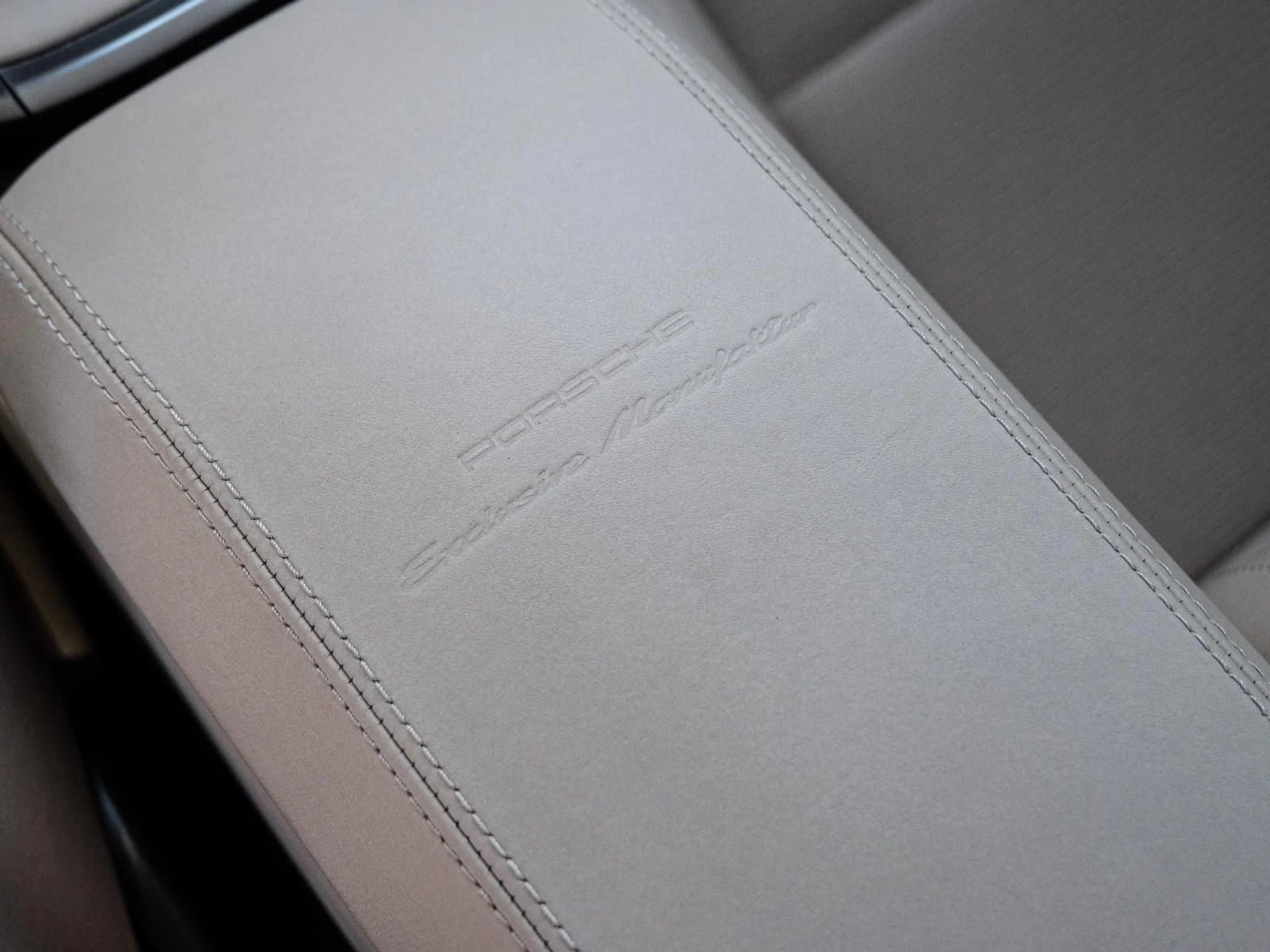 mph013_1143577753_5300f1df37a35e1a9f6ceca7917e5318x_12789287a3