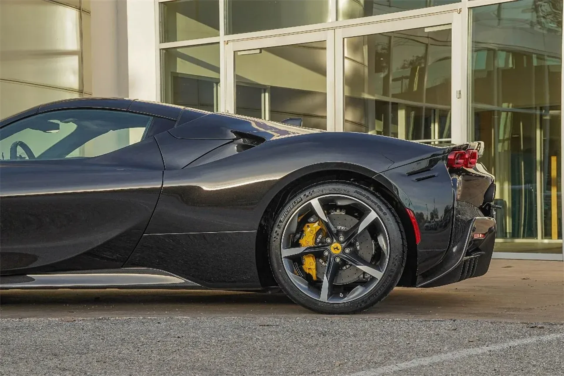 mph013_1144539213_457f46179f26470aa1b1f75772048648_12a1a40f36