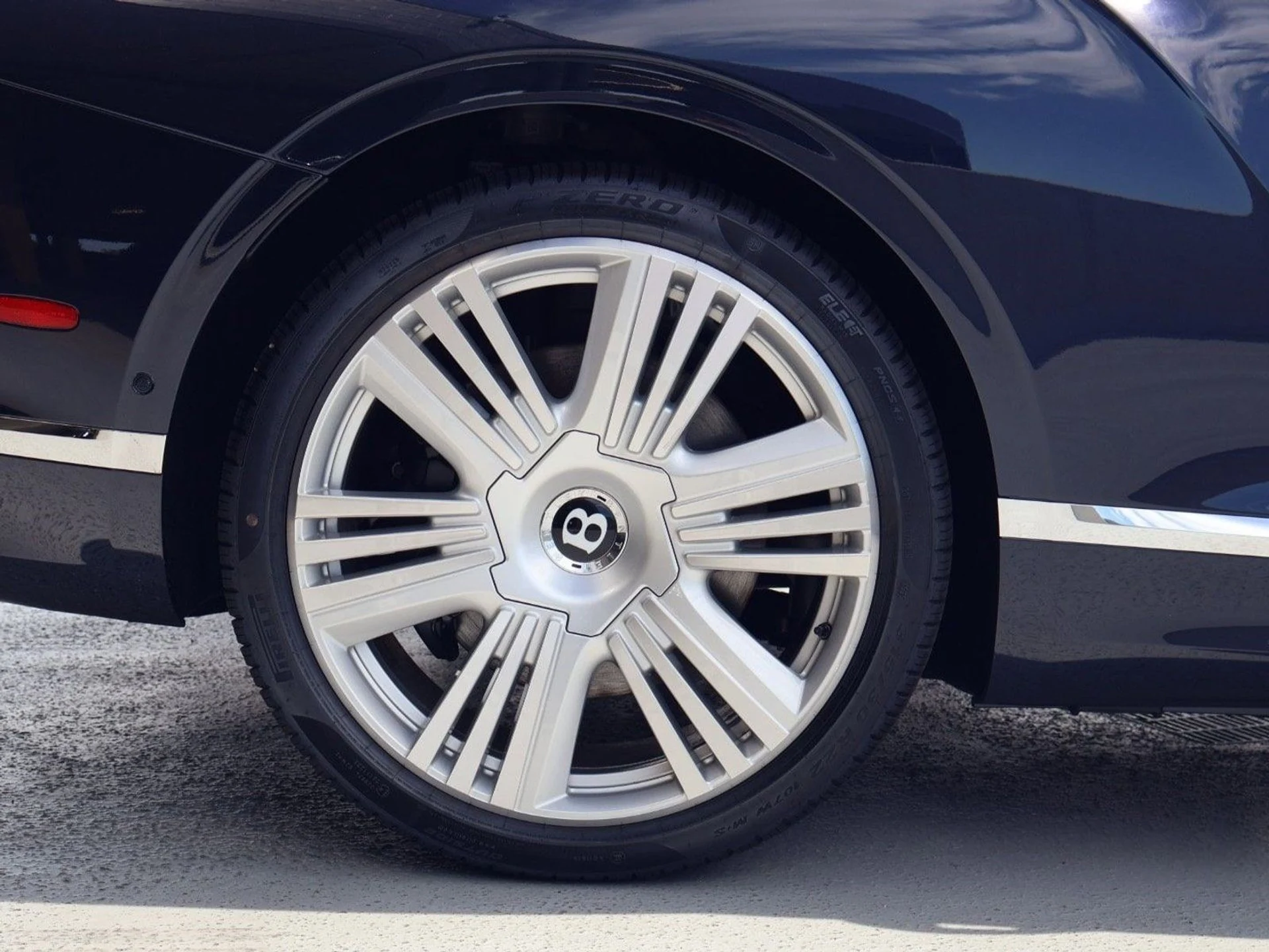 mph013_1147073120_864f4ae18d655ff16e82b33660e3b97dx_4bac096643