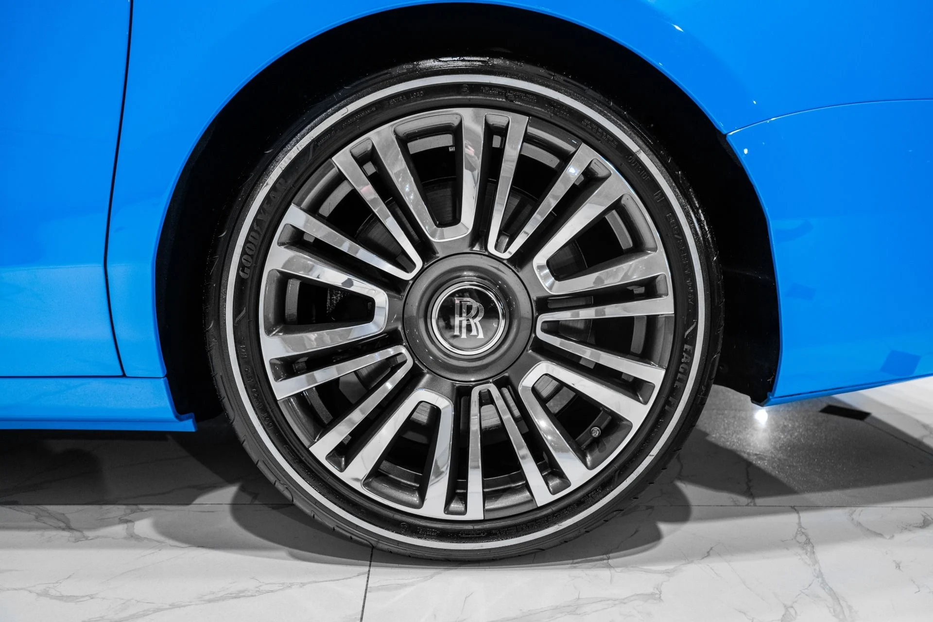 mph013_1147309255_Used_2023_Rolls_Royce_Ghost_1773457420_9712e9fcc5