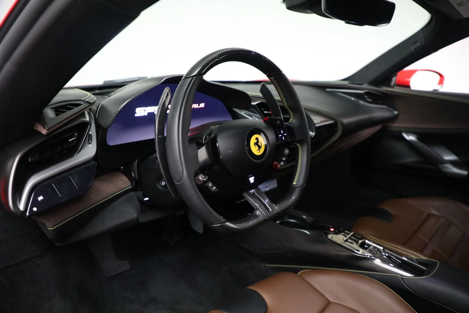 mph013_1150859650_Used_2022_Ferrari_SF_90_Stradale_1761420525_1557e8f10f