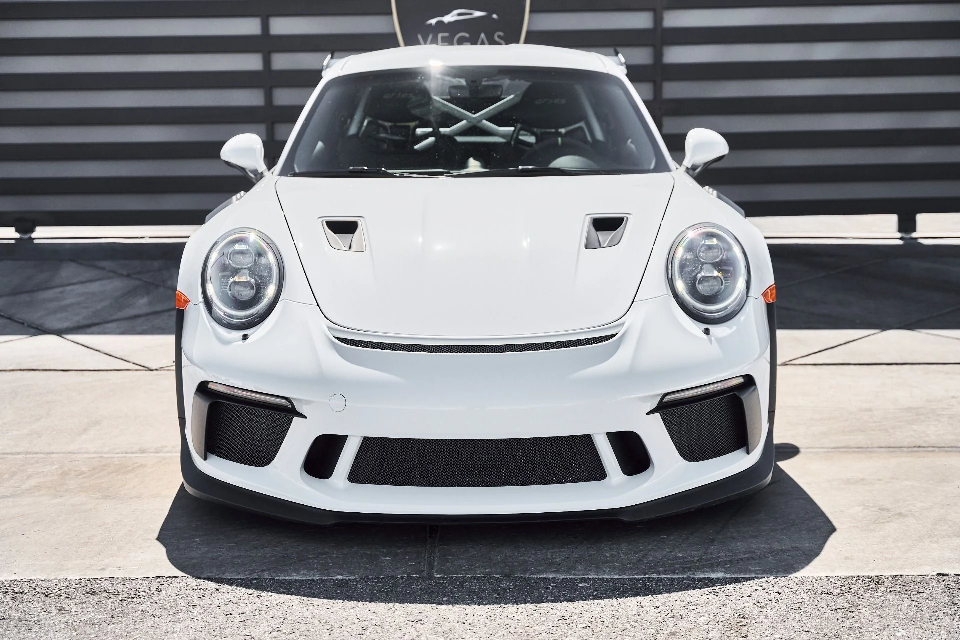 mph013_1152307462_Used_2019_Porsche_911_GT_3_RS_1780421799_45984de97a