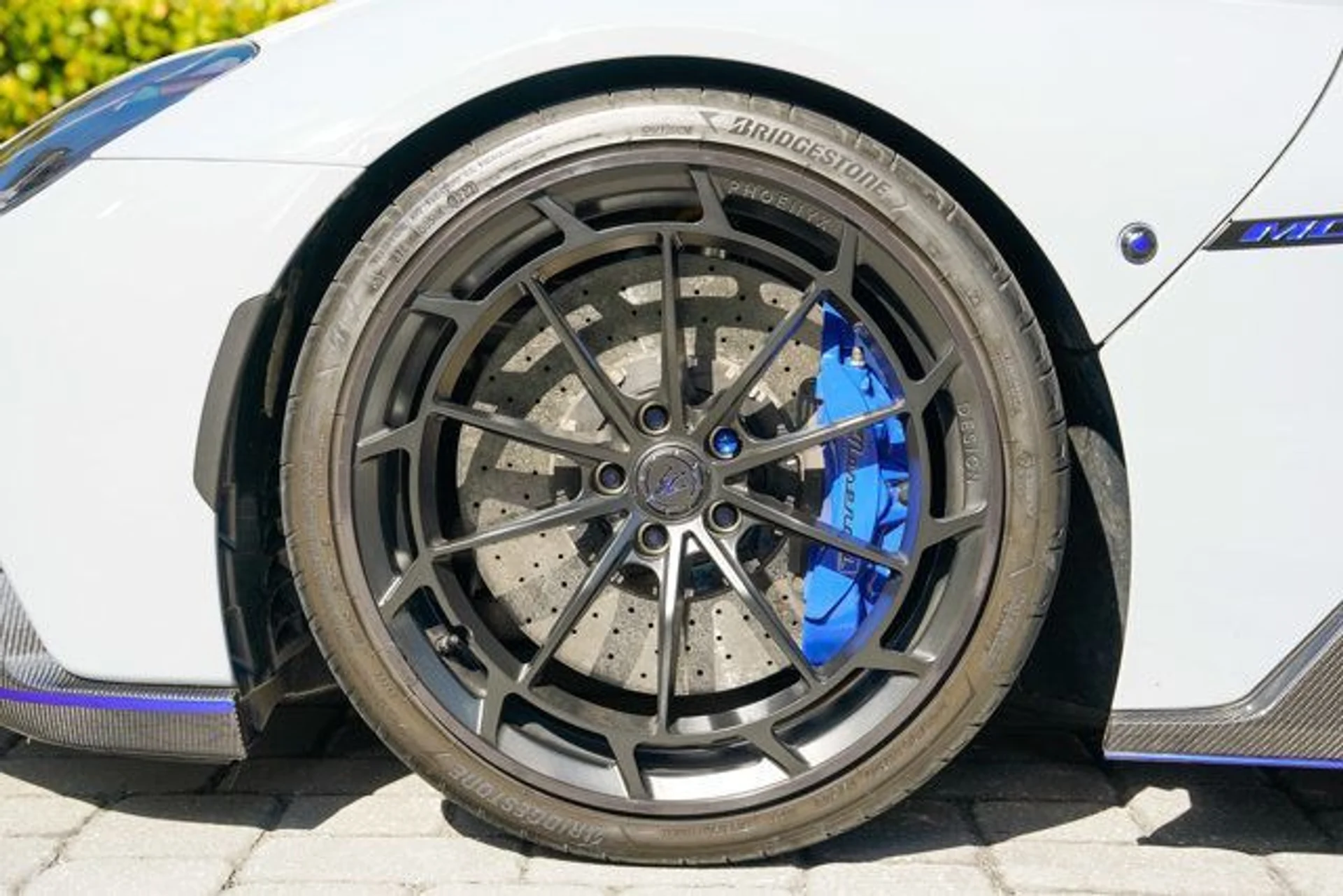 mph013_1160434513_22967480_14_640_168d71466d