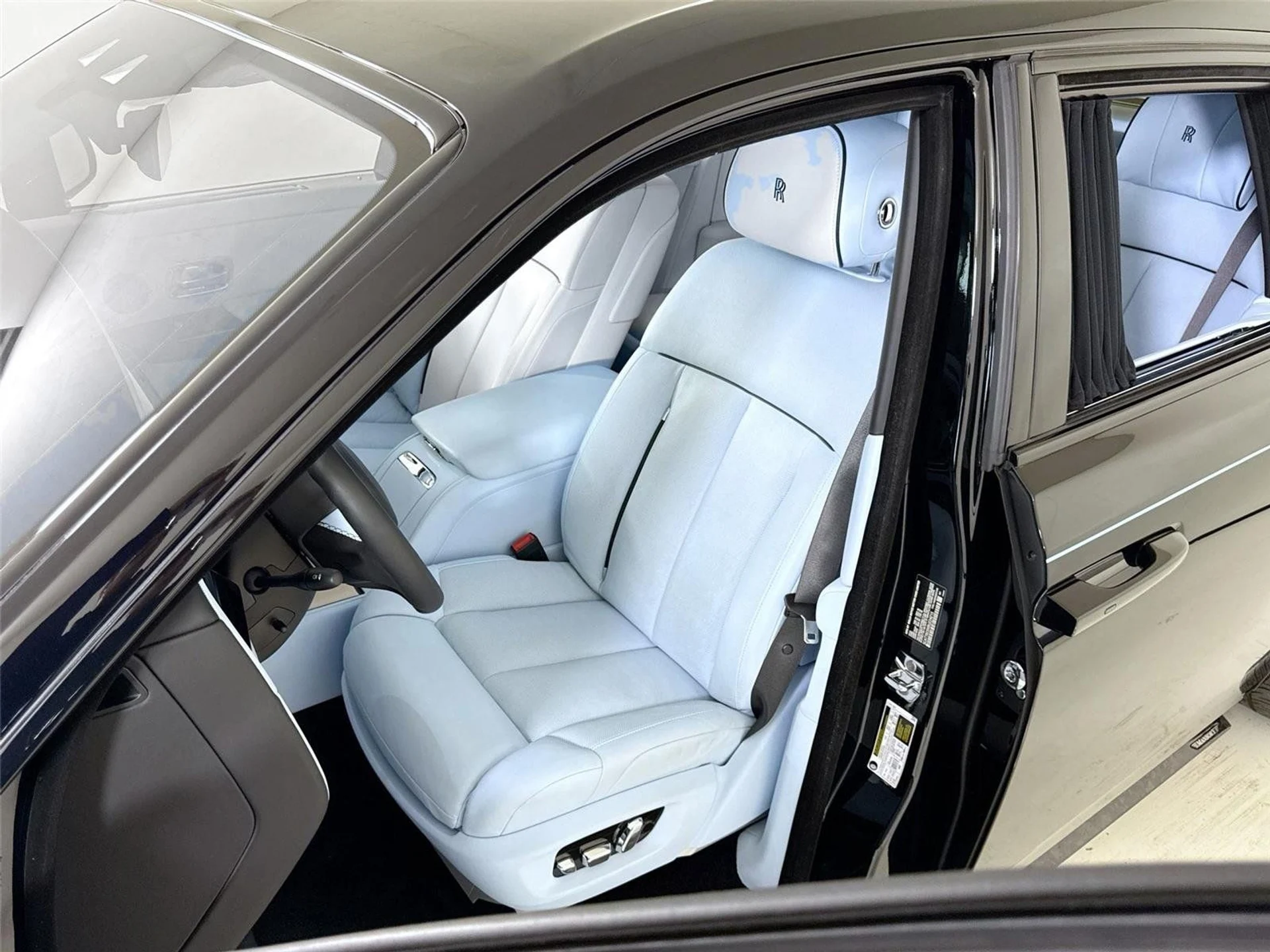 mph013_1167286912_f79ad514430315c069f6eba17cf5c20b_15d1c78835