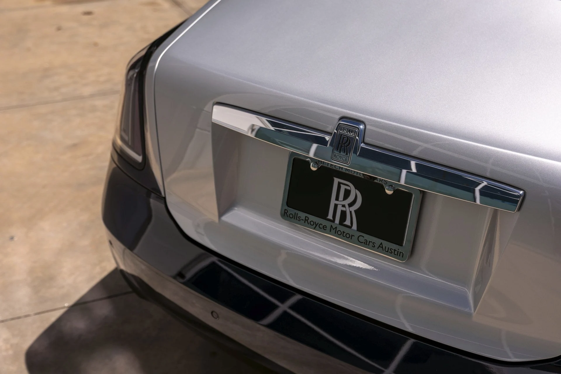 mph013_1168062467_Hi_Tech_Luxury_Imports_LLC_SCA_13_GZ_03_SU_230190_image_13_b80fac0f03