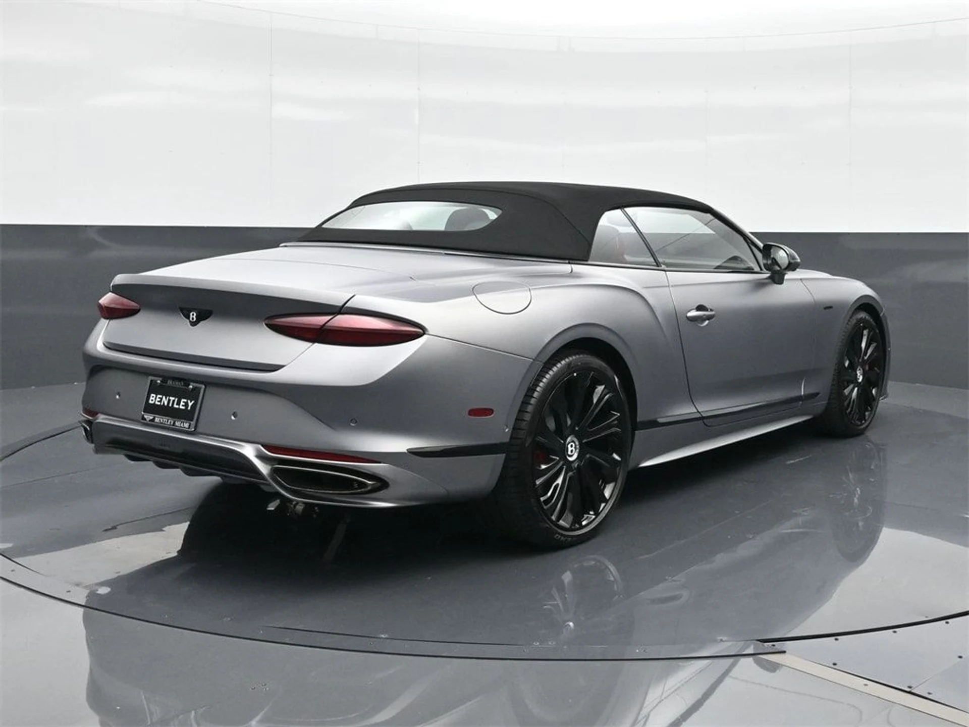 mph013_1173057560_db1a51921110583e9d79034138443996x_d1dd38d13f