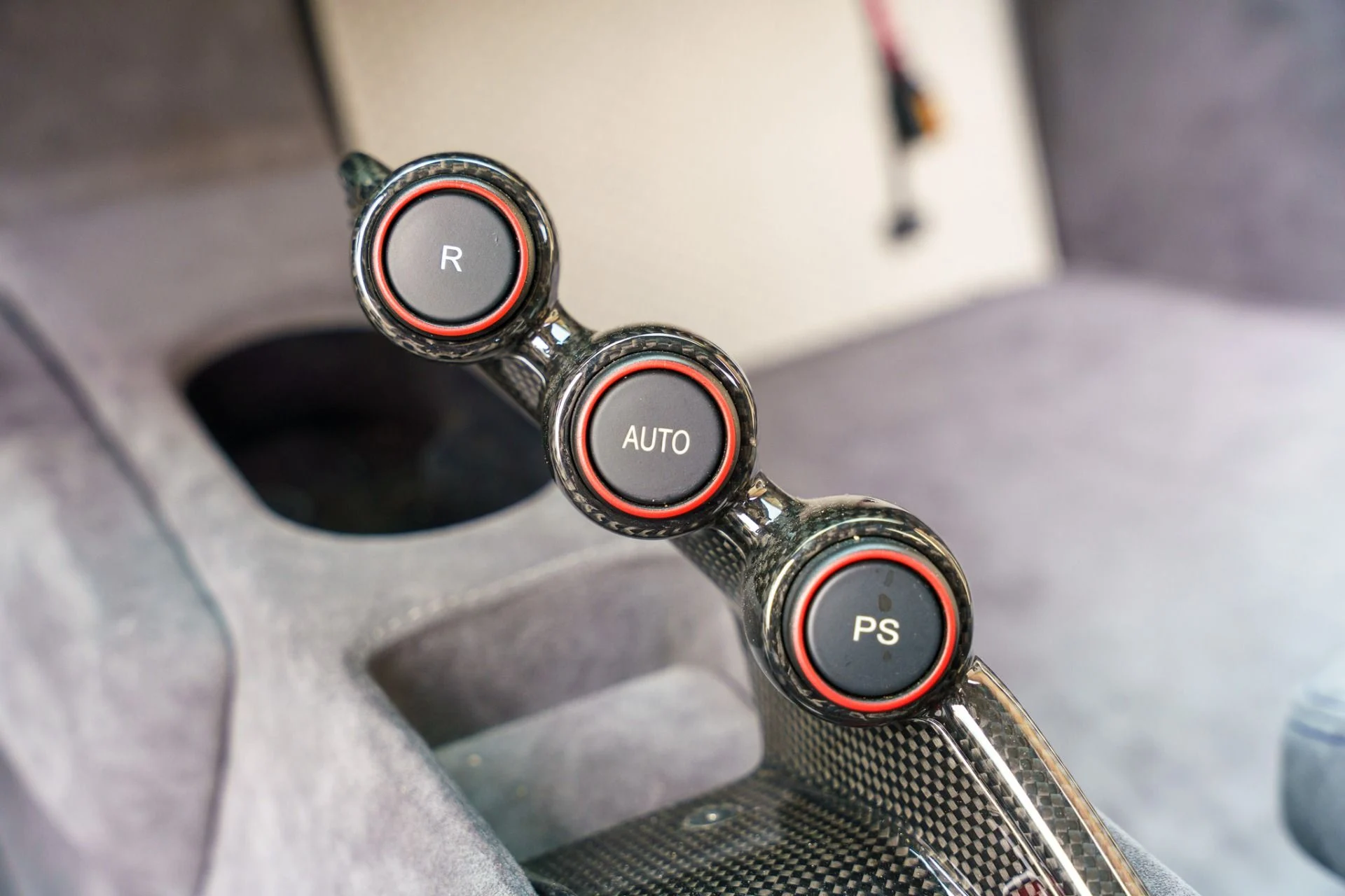 mph013_1174694960_Used_2015_Ferrari_458_Speciale_1754332080_4968c18cd7