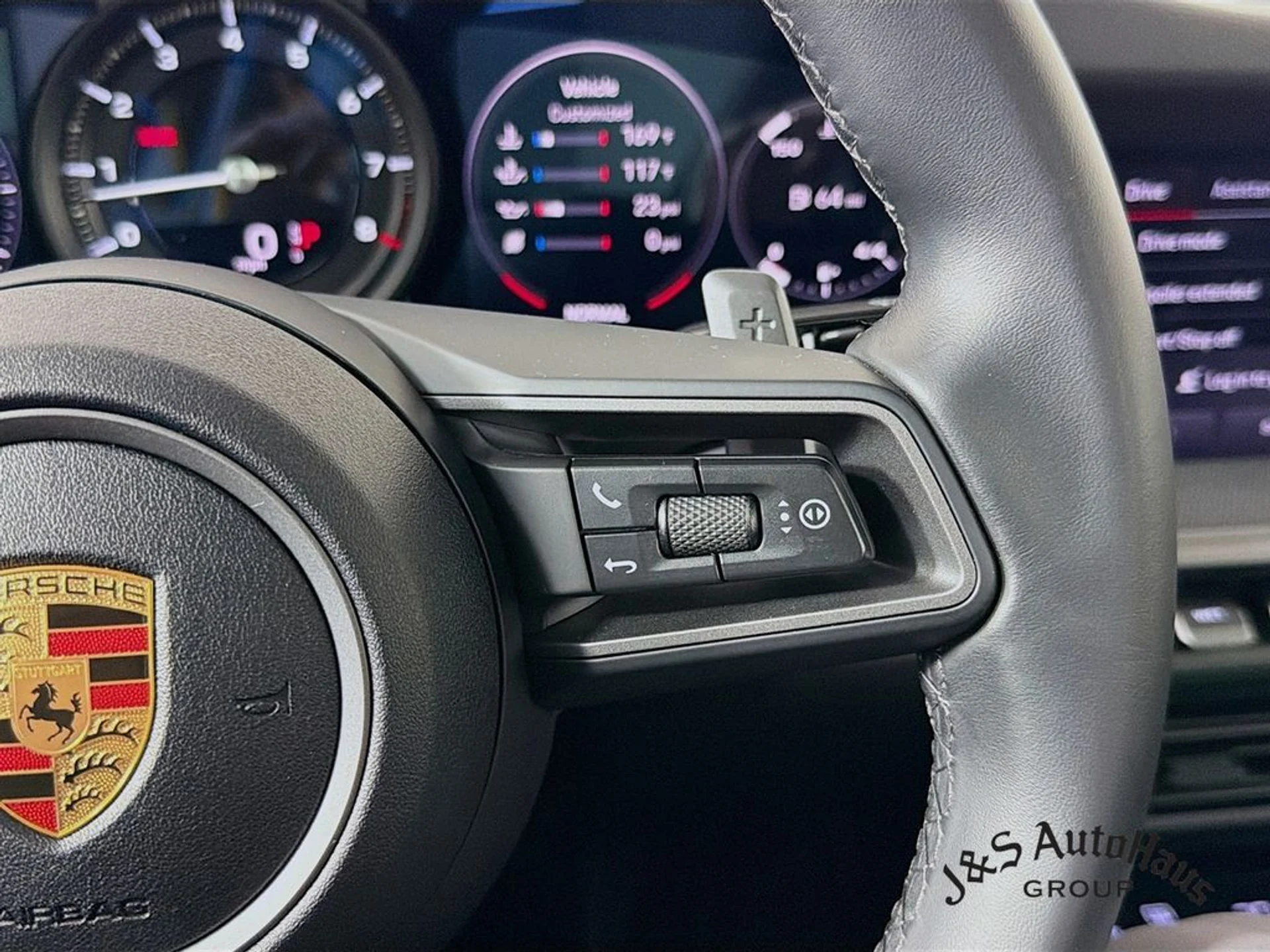 mph013_1181561800_yeyj60fnsombpblar2vph3zqo45c_9f430b91a0