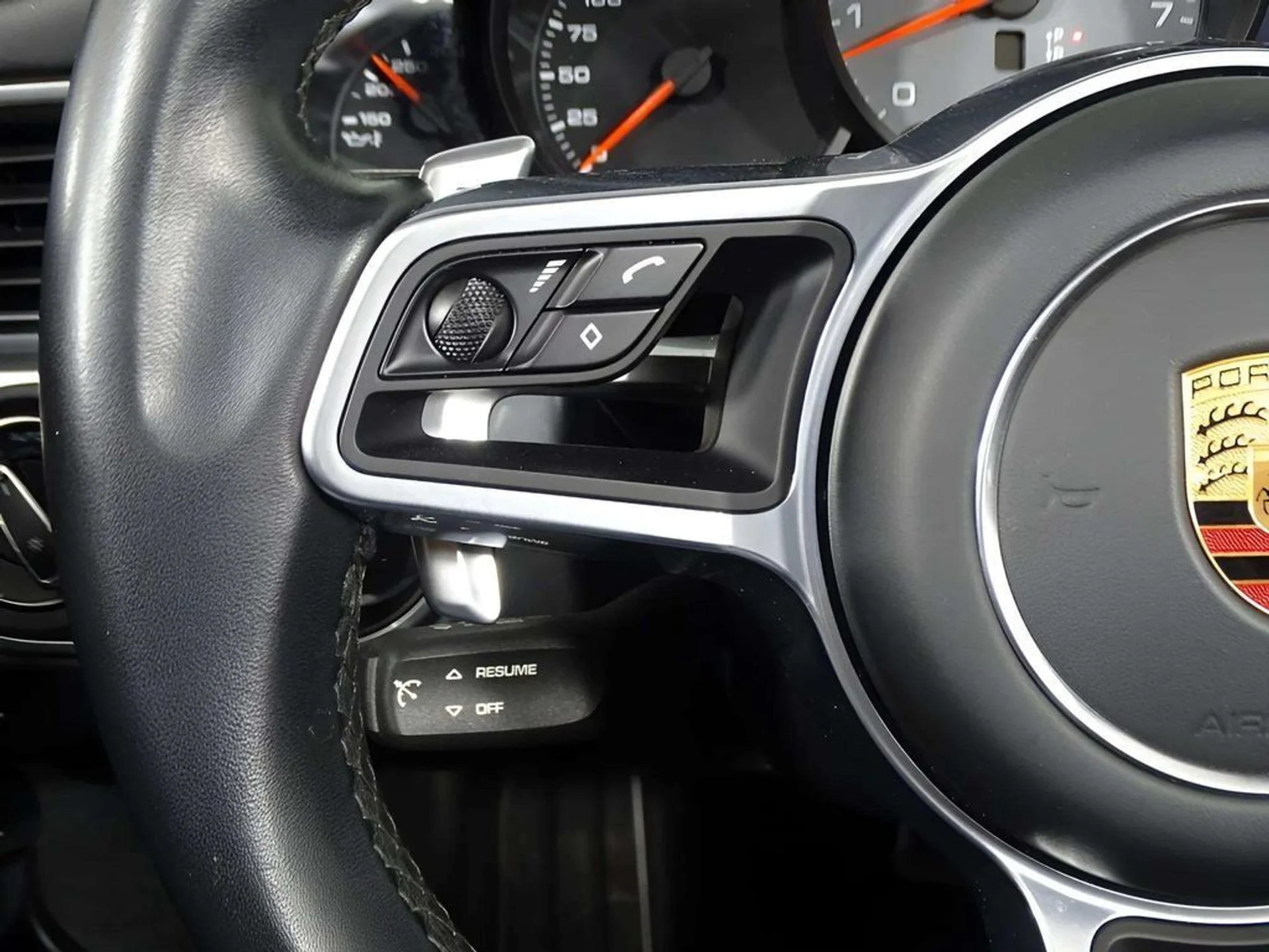 mph013_1182011814_pcoyi15agz47f5y98dkl79w3kisn_99d5c80142