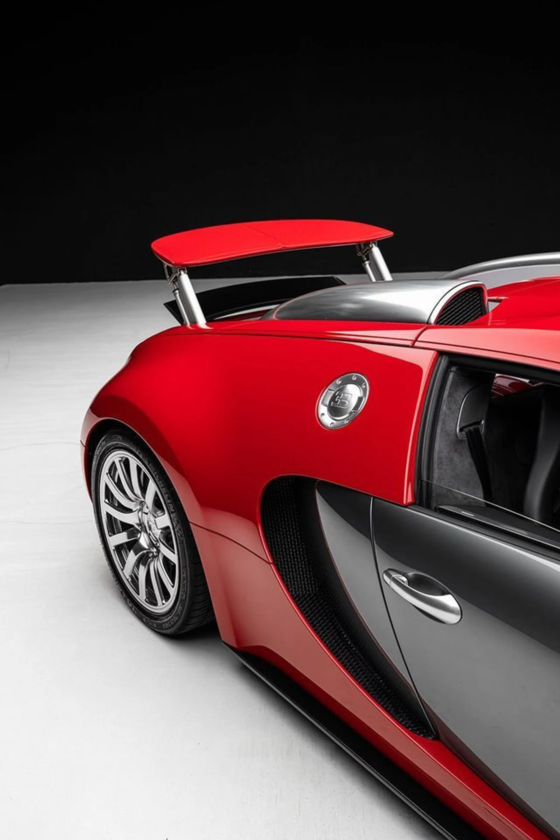 mph013_1184412444_used_2008_bugatti_veyron_9689_23069704_18_640_f0663b32c1