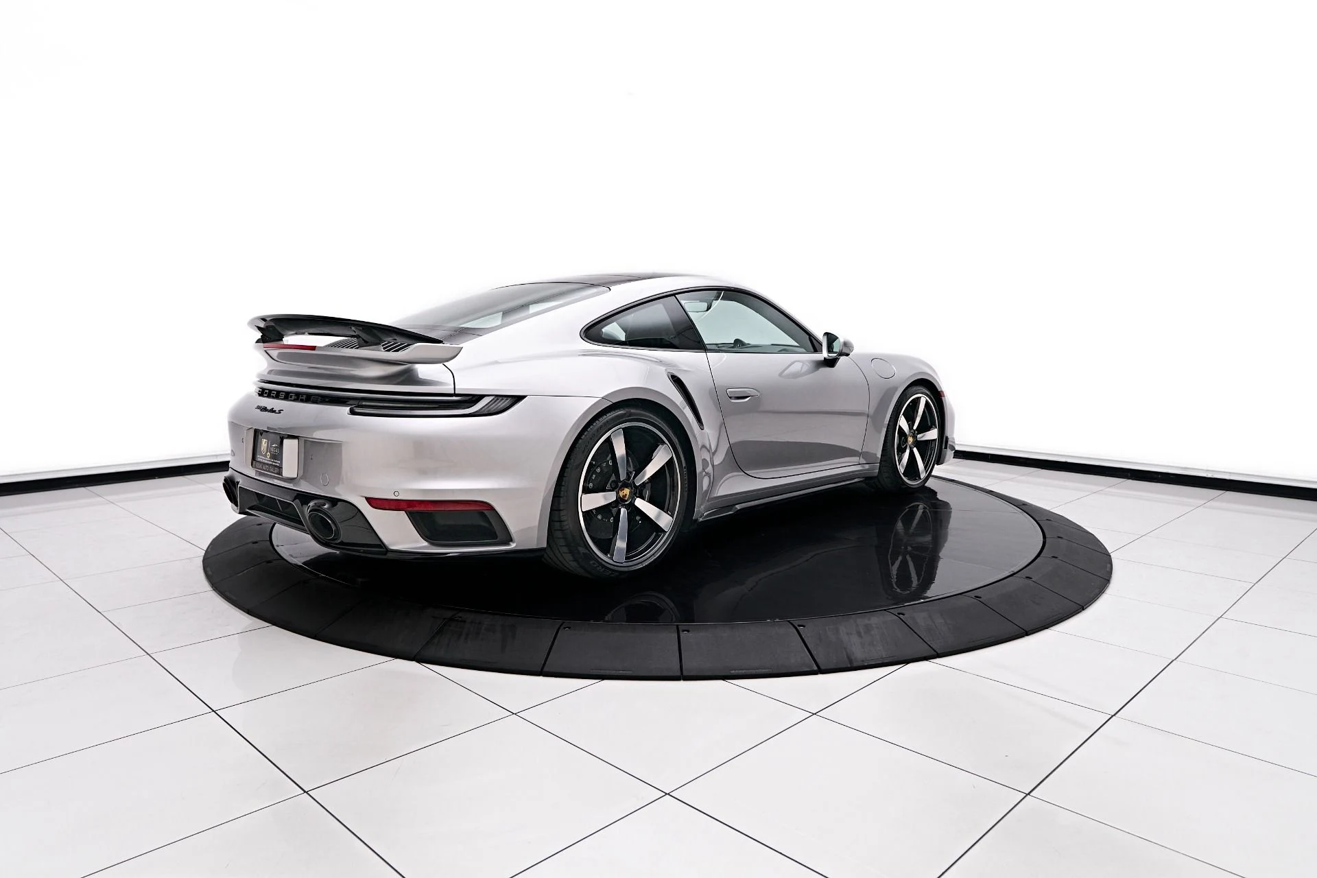 mph013_119846609_Used_2024_Porsche_911_Turbo_S_1754417049_12eb85d473