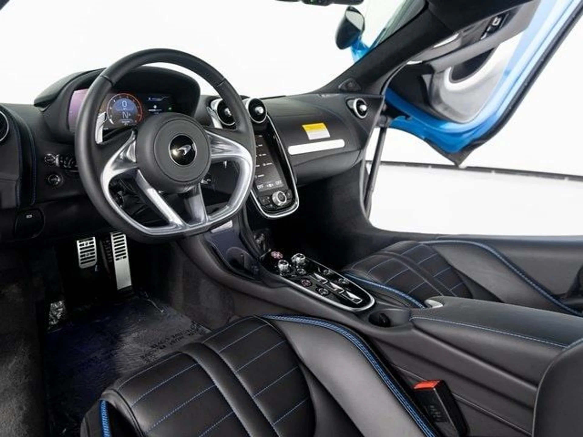 mph013_1206249435_c23b09957dd6d0aa99150e8e9272fbc6x_27c4825097