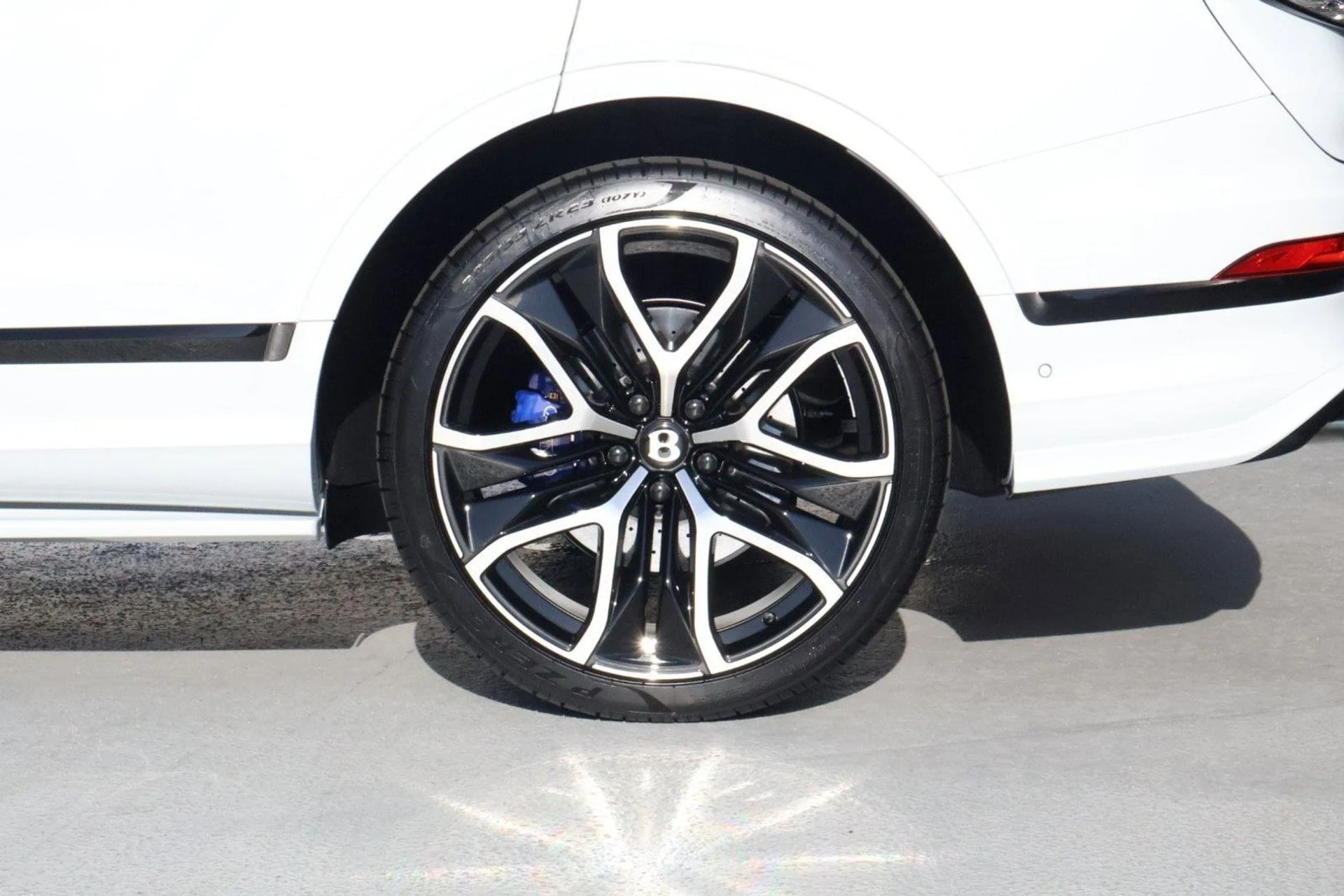 mph013_1211435009_187e22e8a3a0fb849717bb44a679146ex_efdb9b8db2