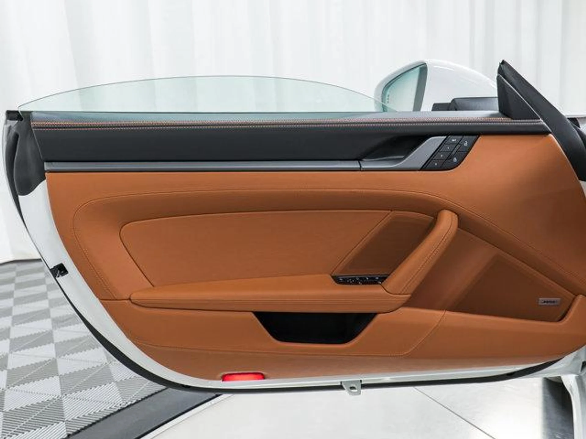 mph013_1212857821_F_Ld_IVQ_Gh_Xt90_Jeg6wv8h7a_H61z_E_5895567aec