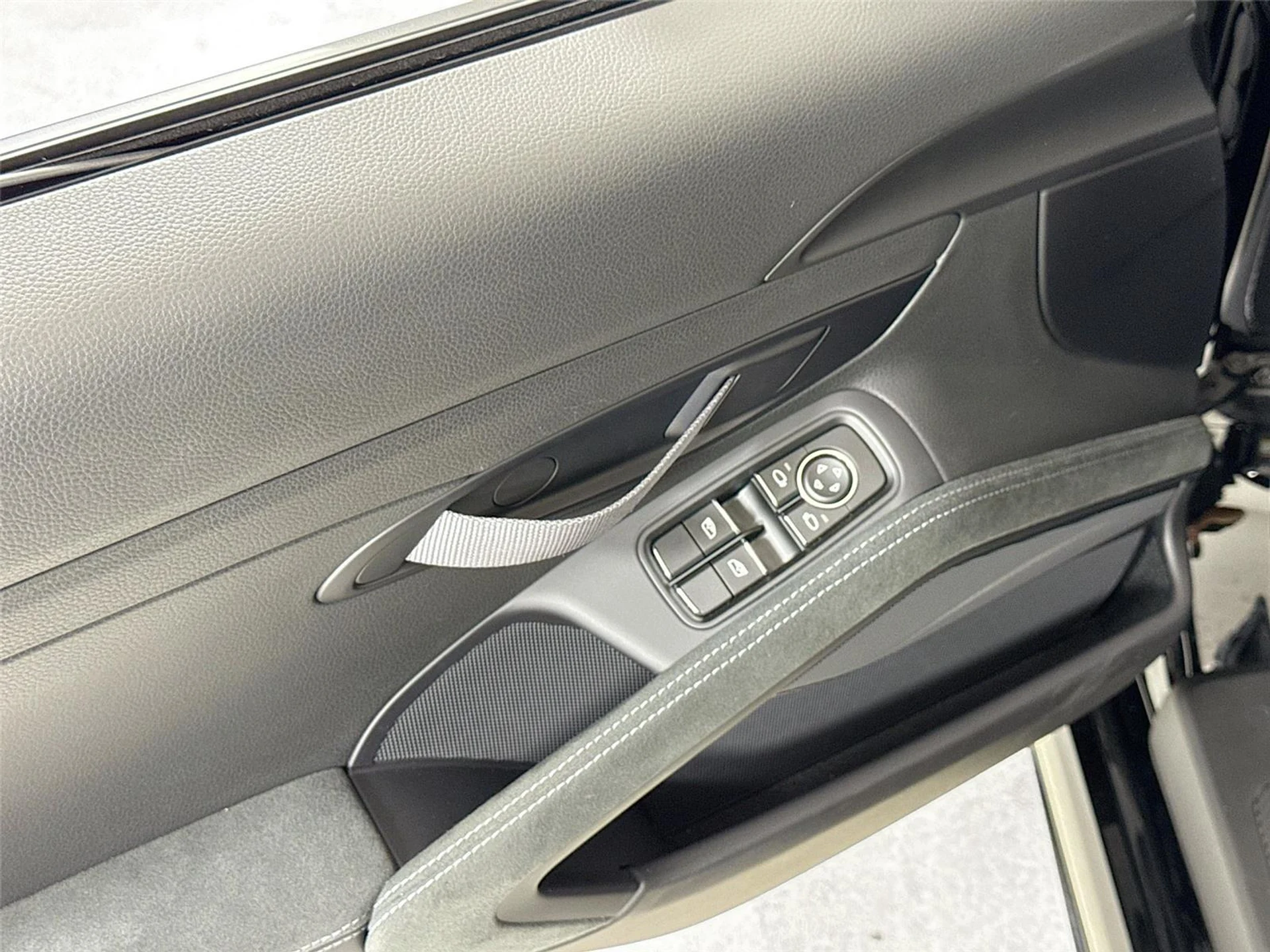 mph013_1215260837_95b1ce6ed13462d998e4bd8415707f81_f9c83f148e