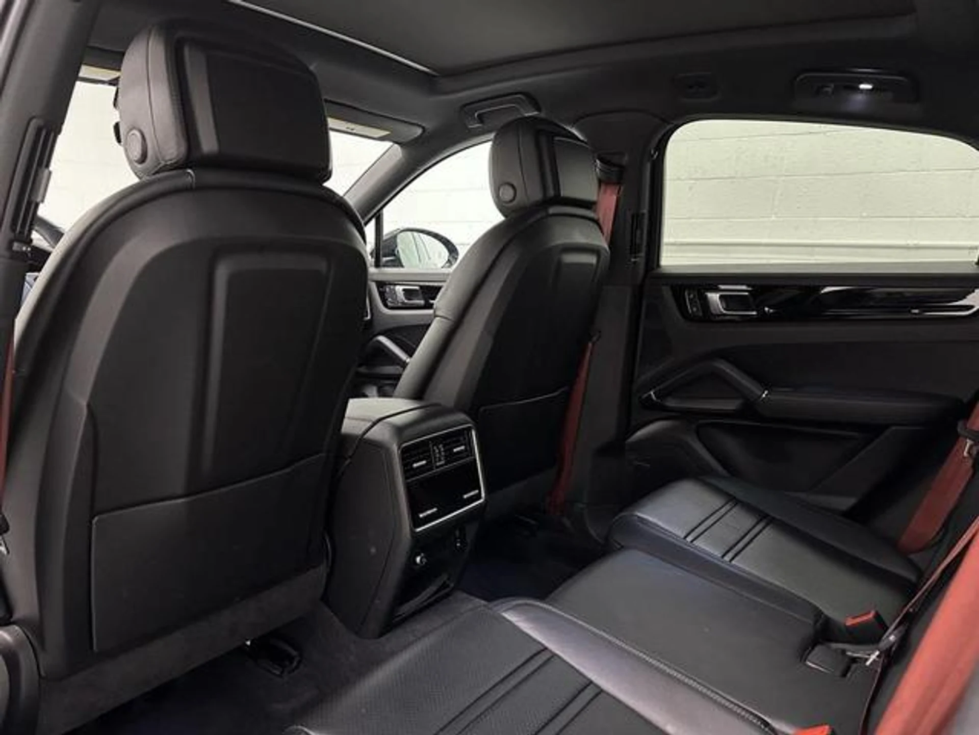 mph013_122189705_vm_Zcb_0_Q_VH_Vn_K4_B_Syf_Glykrj_U8_77dce88891