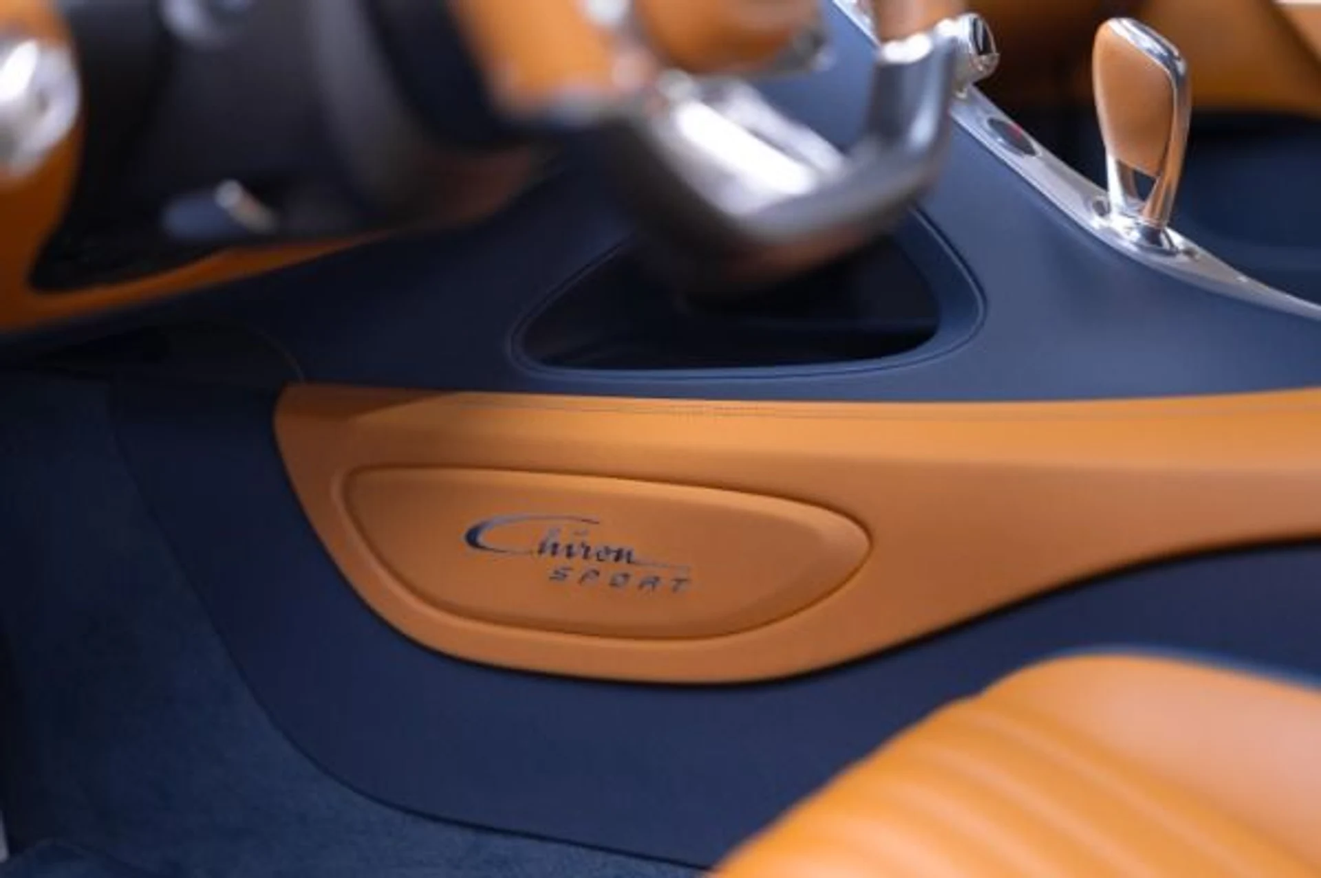 mph013_1223892564_Used_2020_Bugatti_Chiron_Sport_5ec582e8bf