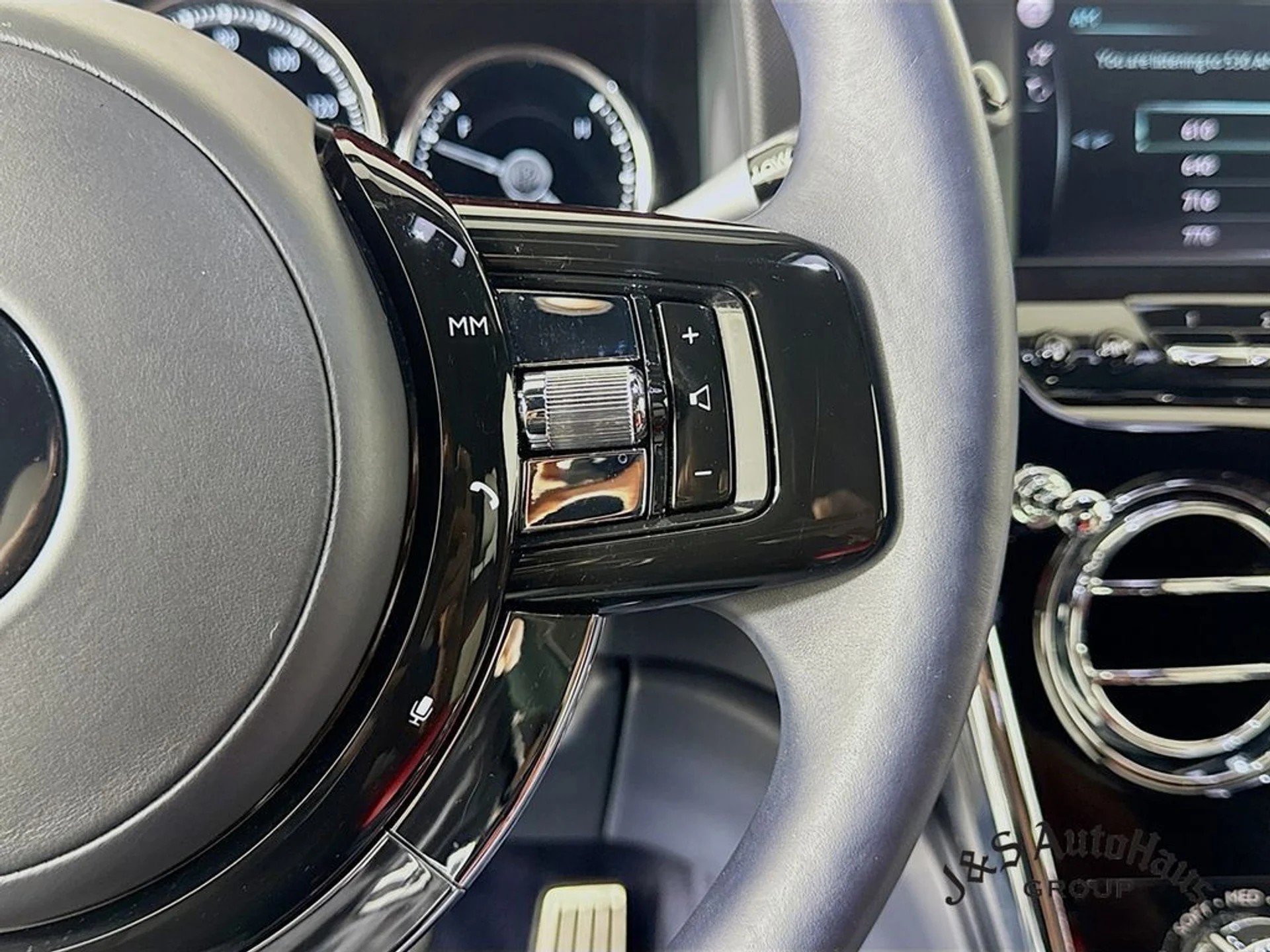 mph013_1233099510_2e581bvs14zukxqsy5194qw1pfuf_6fd46b580a