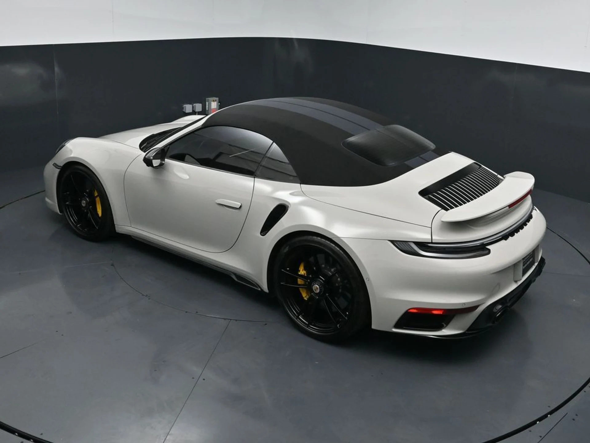 mph013_1238614685_4914ac7c3386301c64c28f58beacd424x_feaf417992