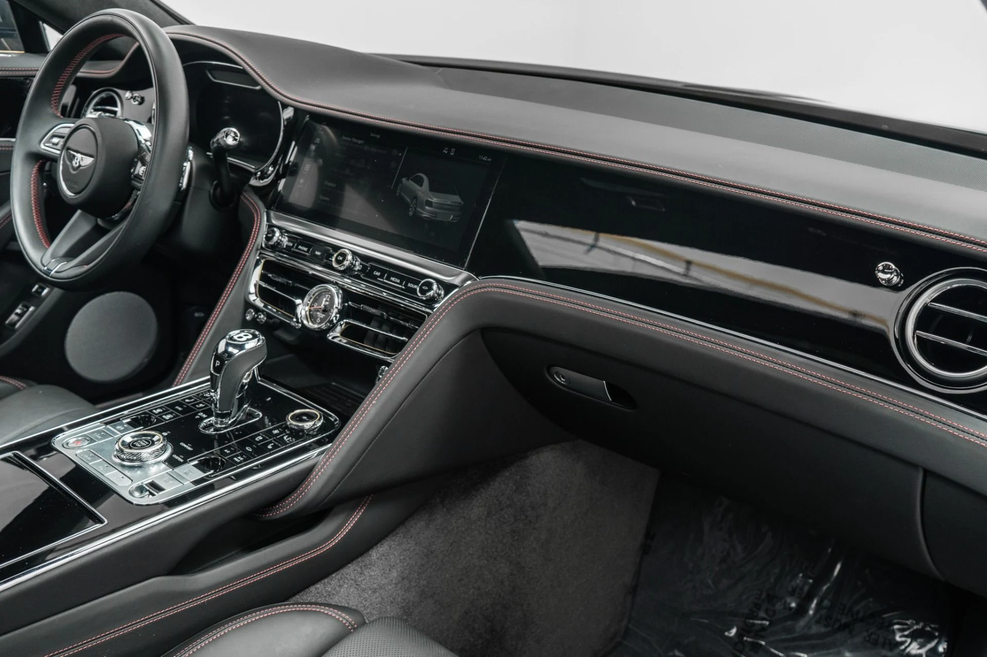mph013_1246878888_Used_2024_Bentley_Flying_Spur_Edition_8_243_K_MSRP_Rotating_Display_Panoramic_Roof_1782501825_a8b3e9039a