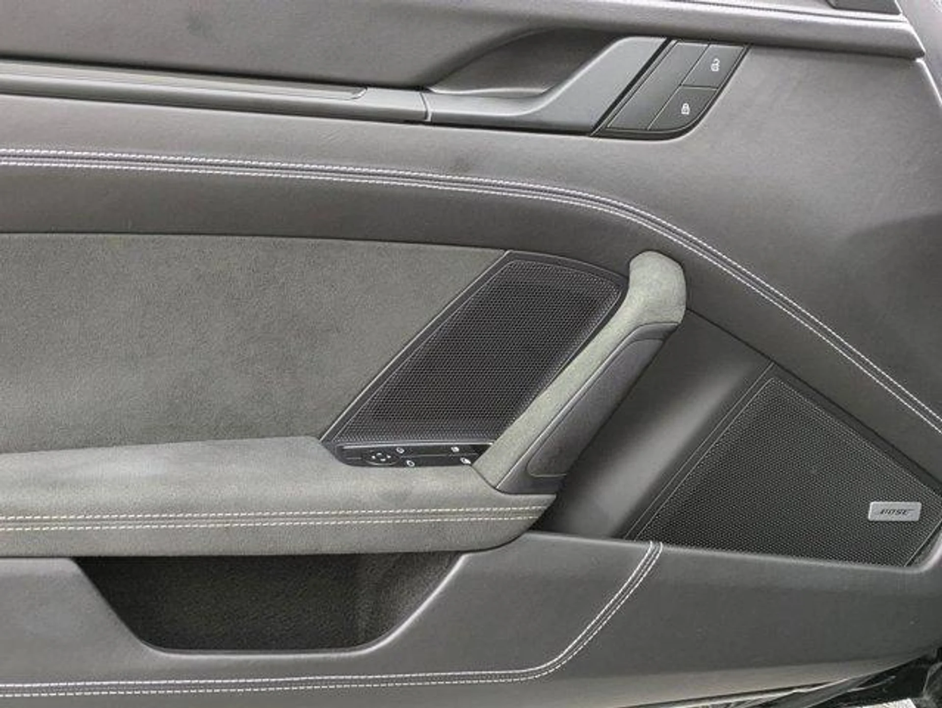 mph013_1248925958_Hl_Qh8k_Q8_C64p_Oypxl_Ih_Ugr_Pi_M_3d1c07d27d