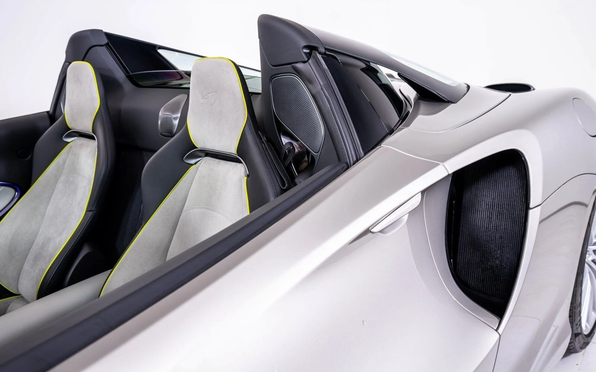 mph013_1250793611_273778c10ad8ef606b88408a25fa76fcx_3f95a22994