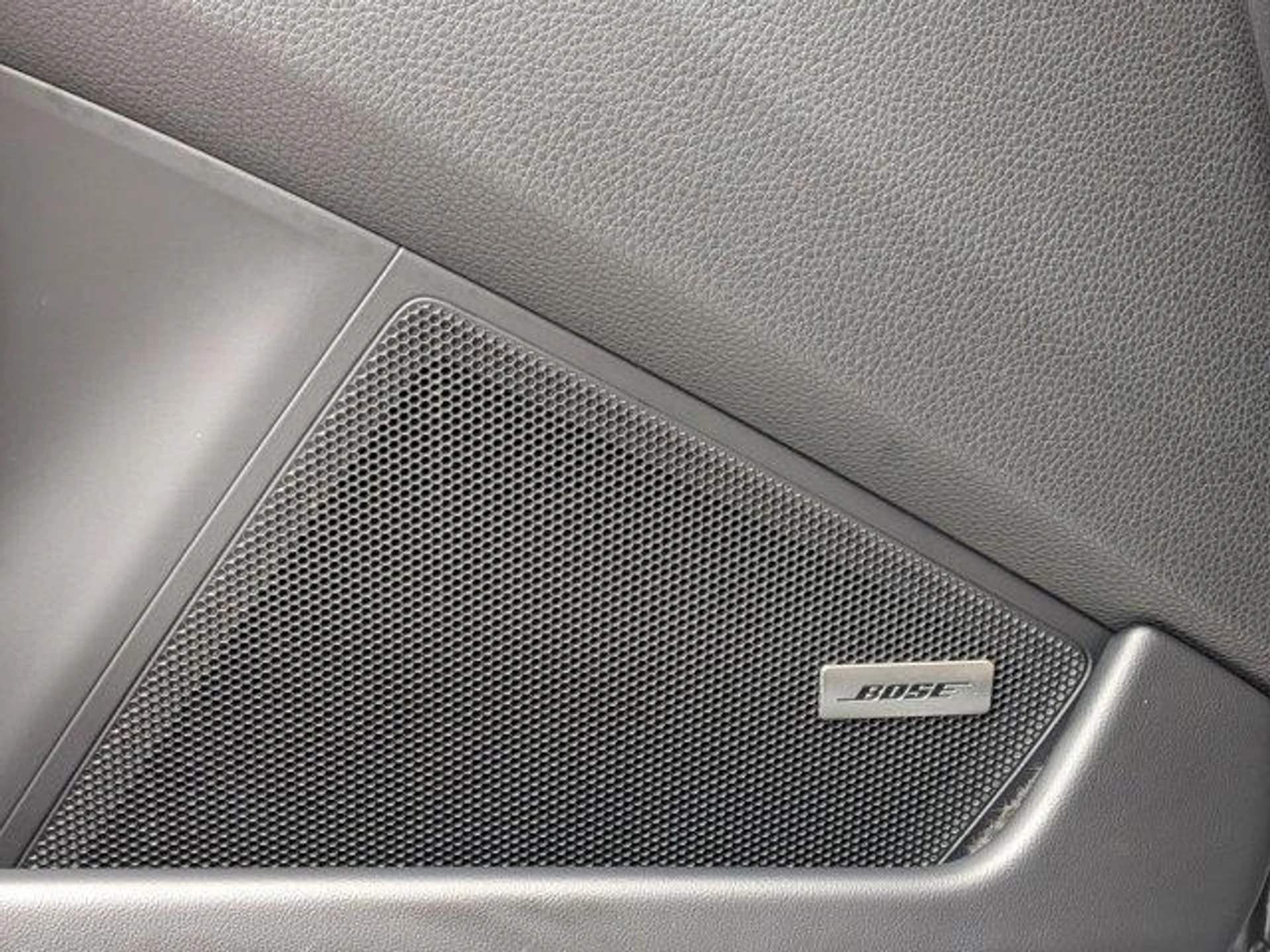 mph013_125798743_46_Xz6_Ypp_Dgku5fo_Art2_S5y_OL_7sk_38131504dd