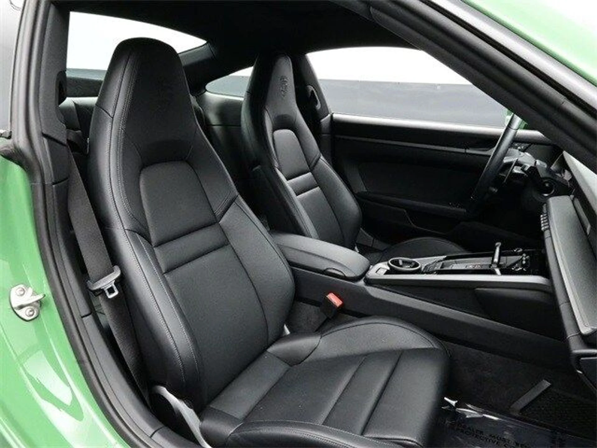 mph013_1260990472_e3fad95e75364af8b503b147a819a1adx_b26e1f190e