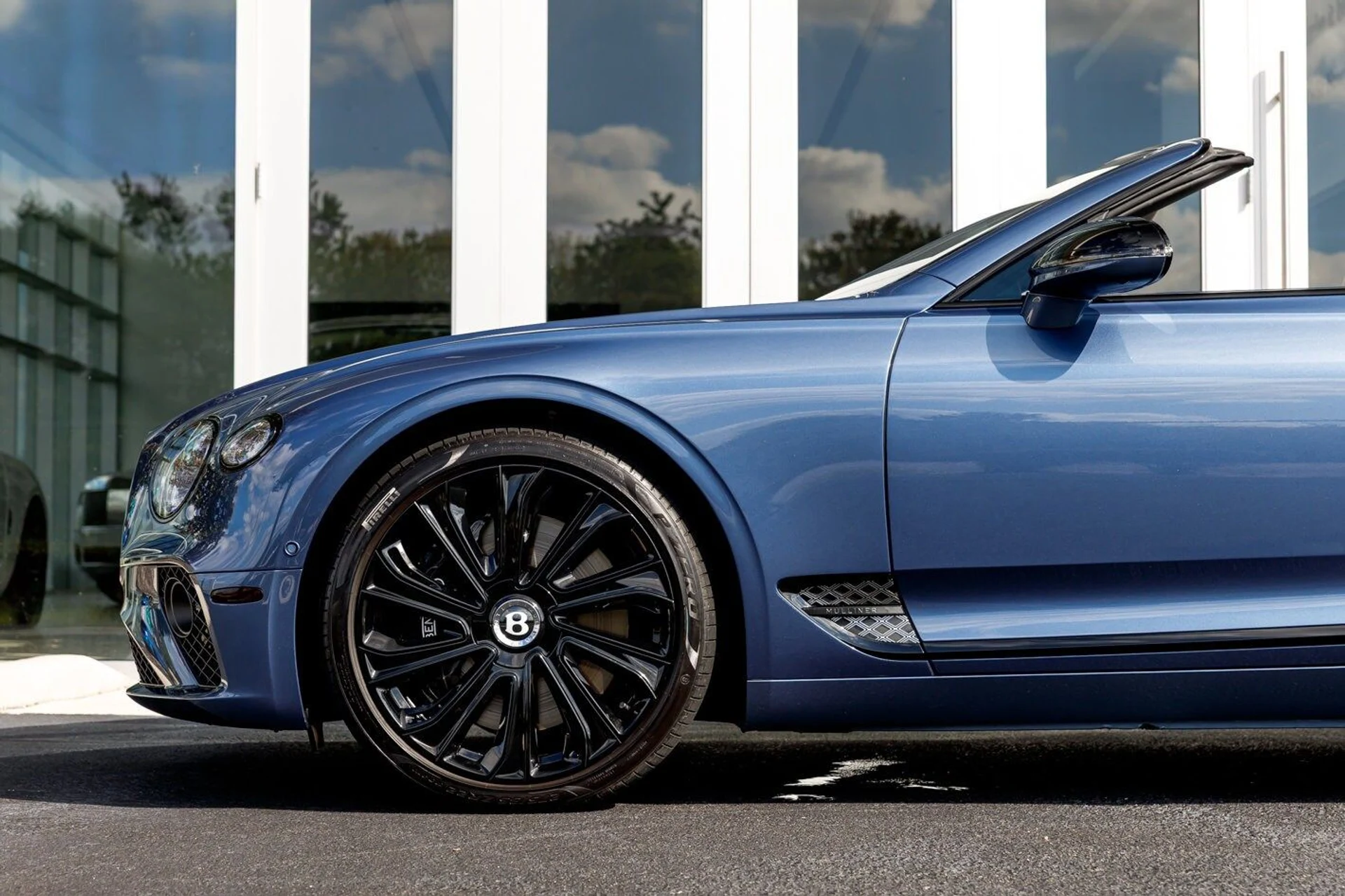 mph013_126611110_8dee8f2ad5b39da93b9dc1d520cd2307x_6548de9367