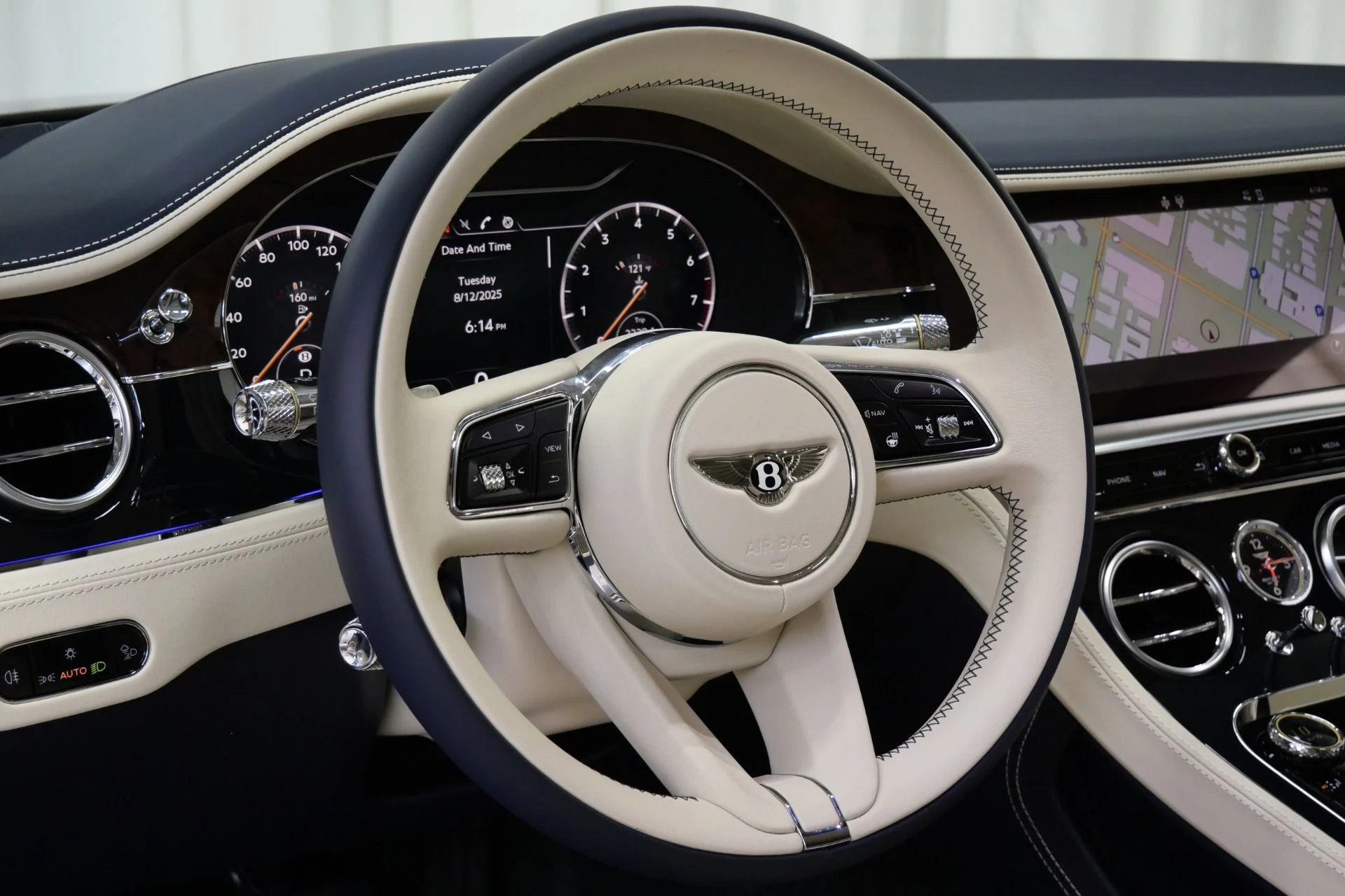 mph013_126917860_Used_2022_Bentley_Continental_GT_V8_1755108138_ffb8c3b44e