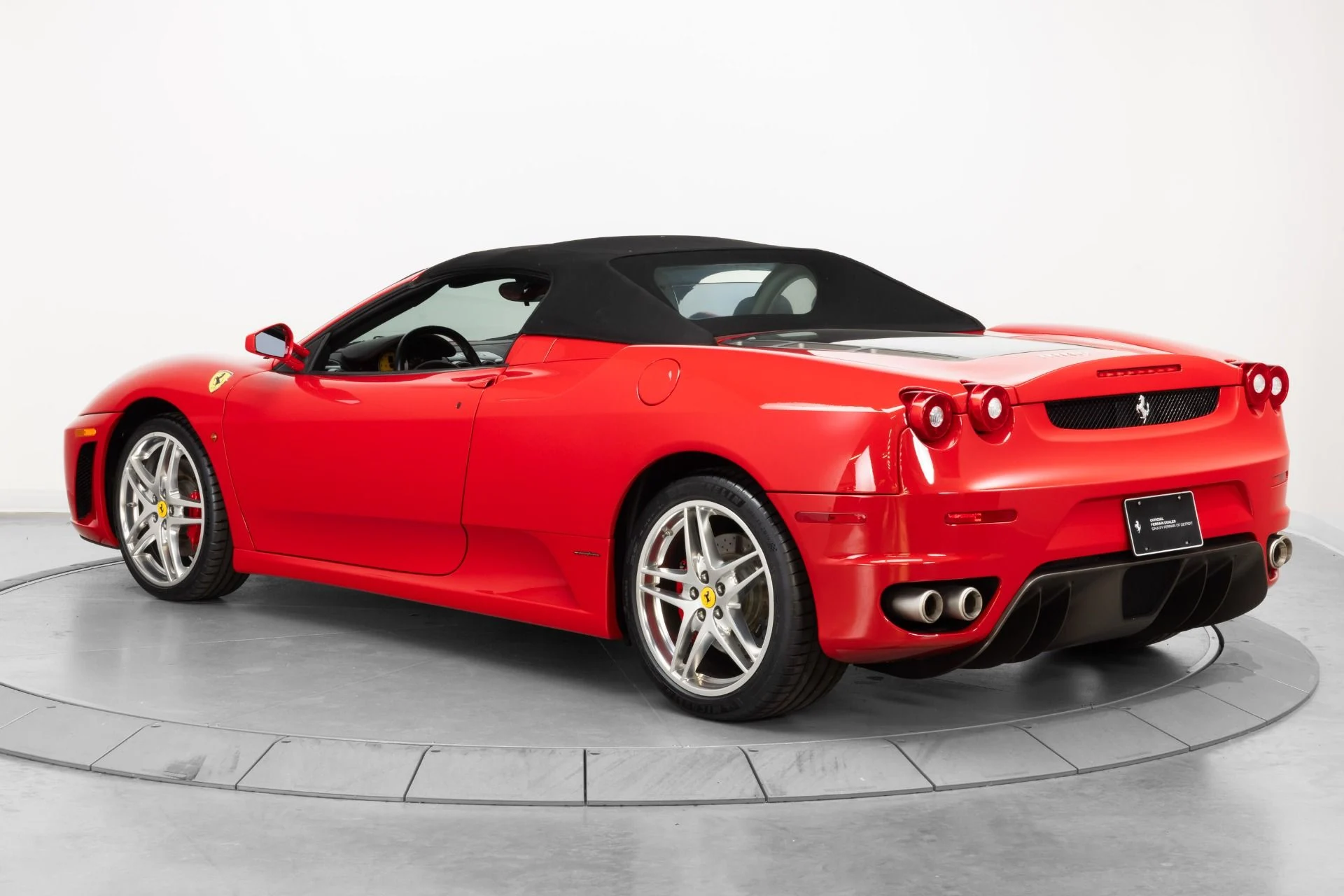 mph013_1269341130_Used_2007_Ferrari_F430_Spider_1790861289_05d18d1593