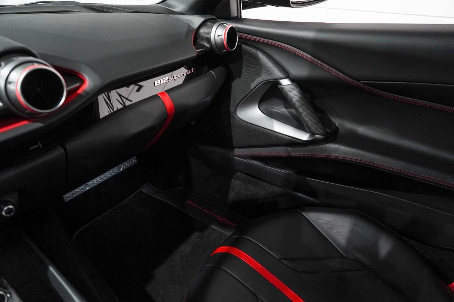 mph013_1269973171_57a1b7ac3381dbfb86e702159bff1f59_5e38c0cdae