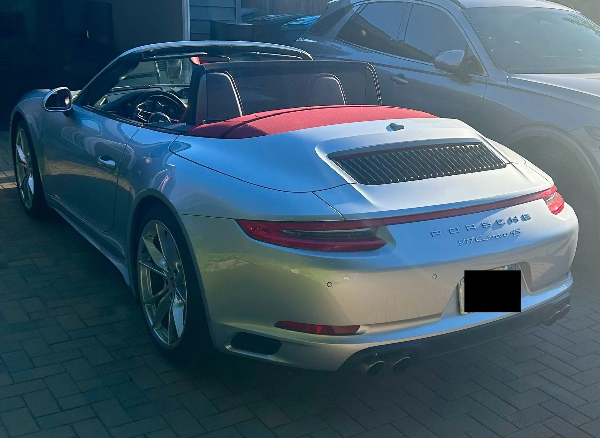mph013_1271356073_Used_2017_Porsche_911_Carrera_4s_Carrera_4_S_1757366464_b11cc718c5