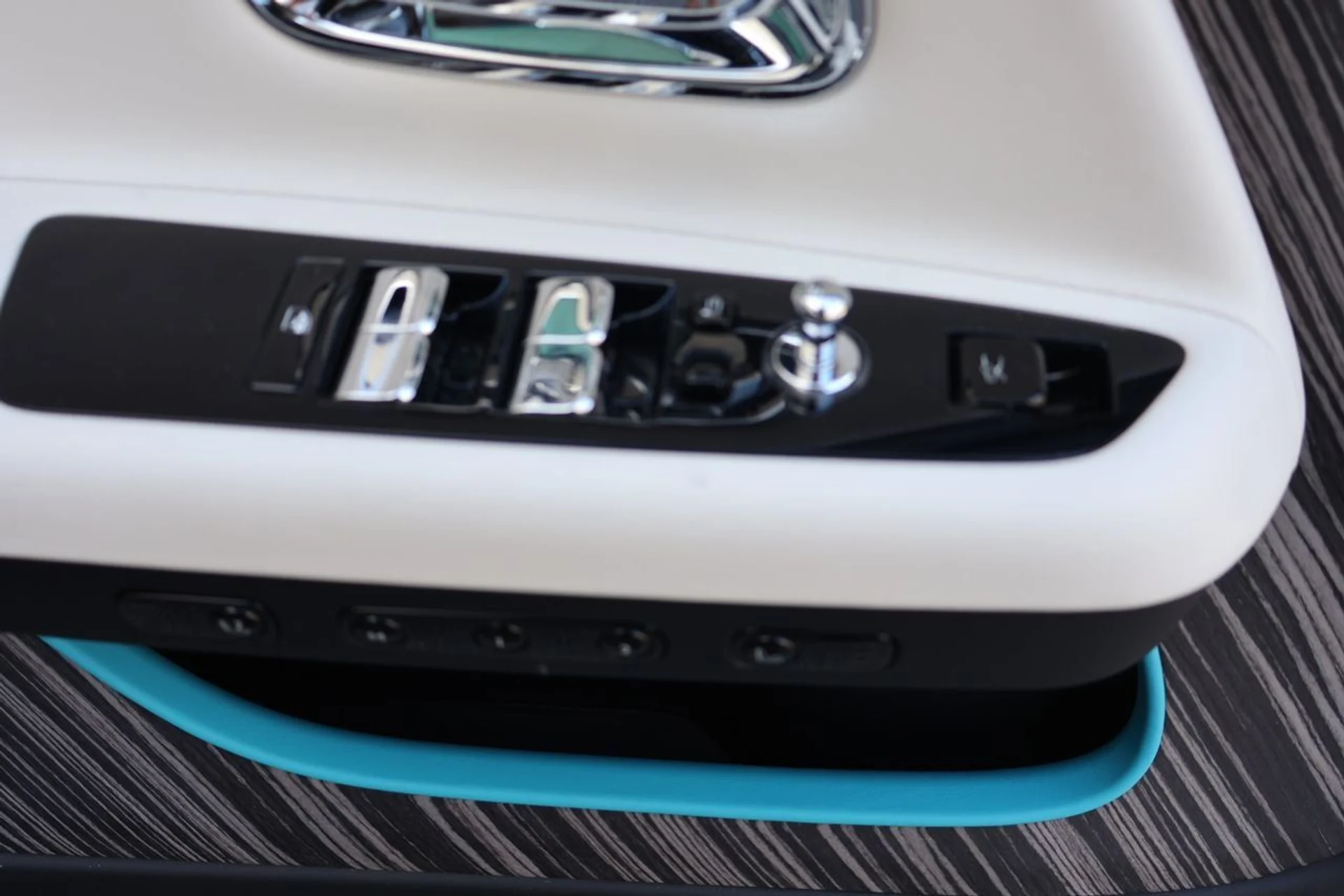 mph013_1274338753_14_8baa9f58a0